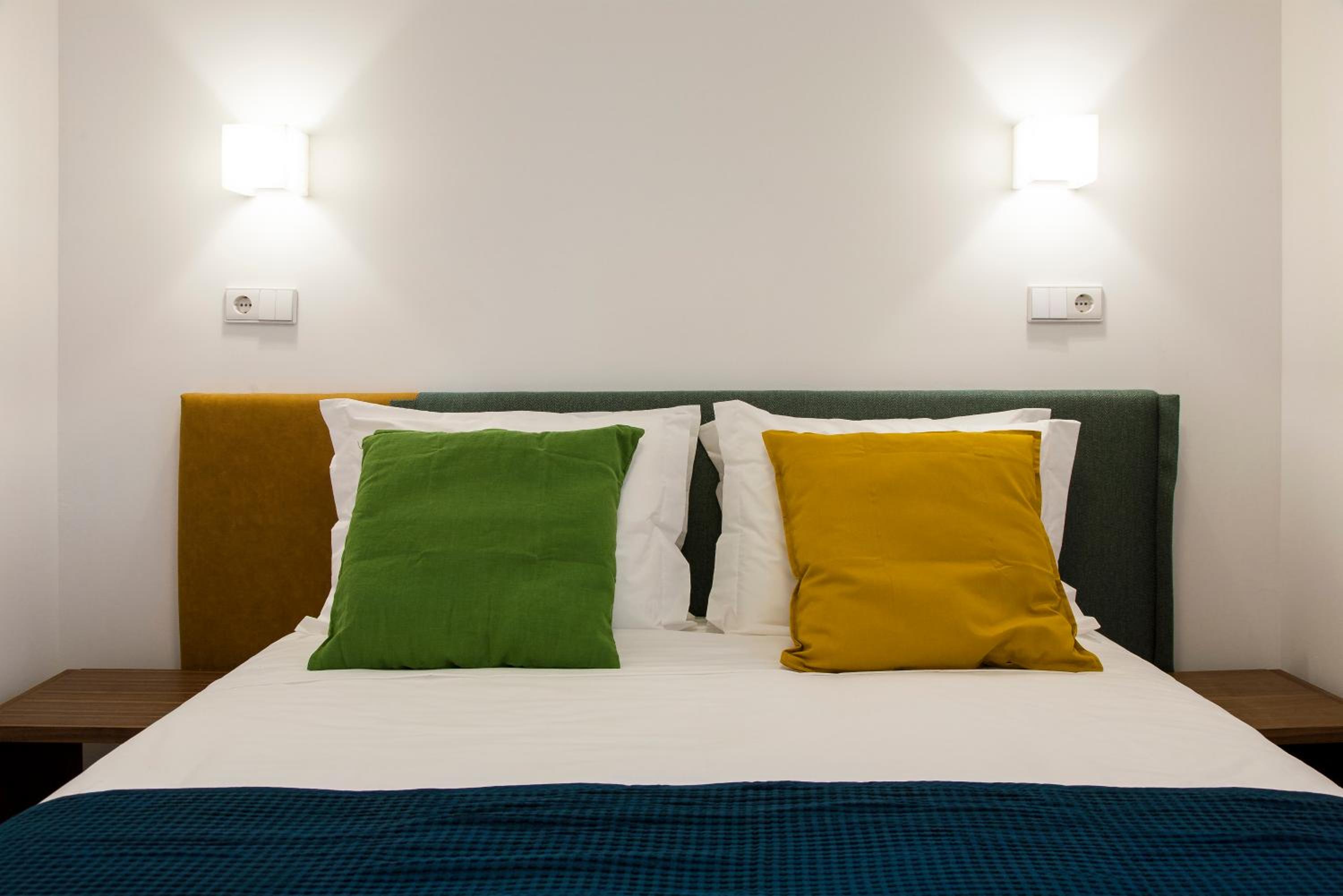 LovelyStay - Lovely Chiado Studio view 4