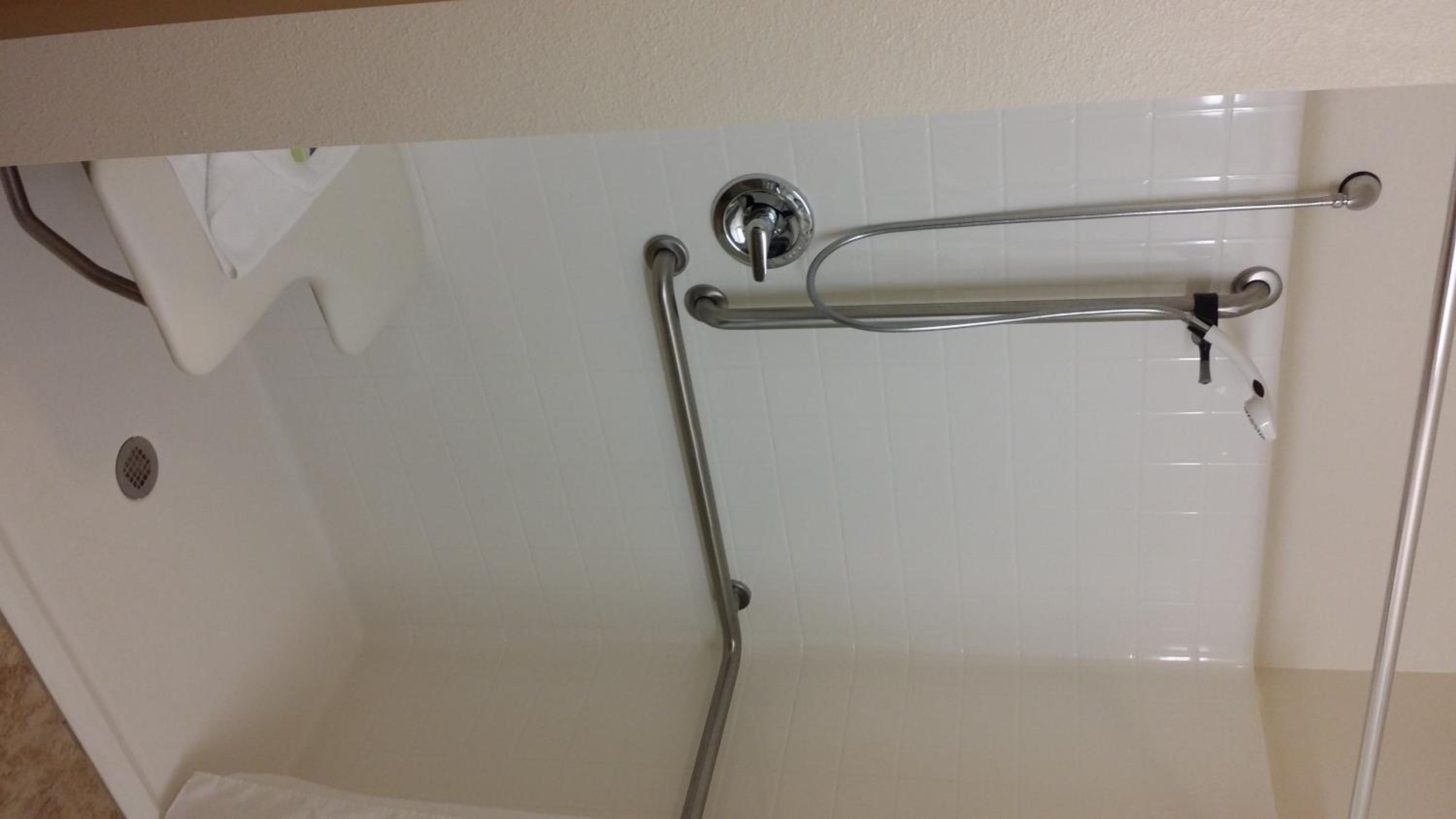 American Inn  Suites - Property Image 7