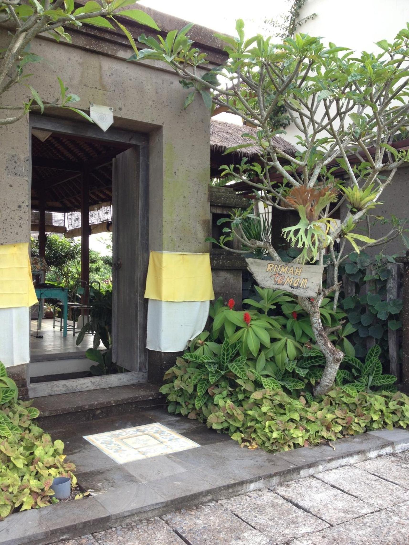Rumah Taman