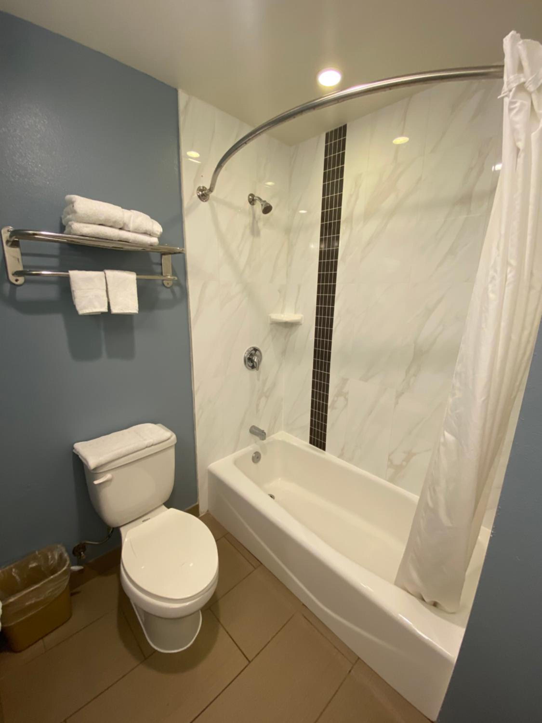 Ocean Surf Inn & Suites