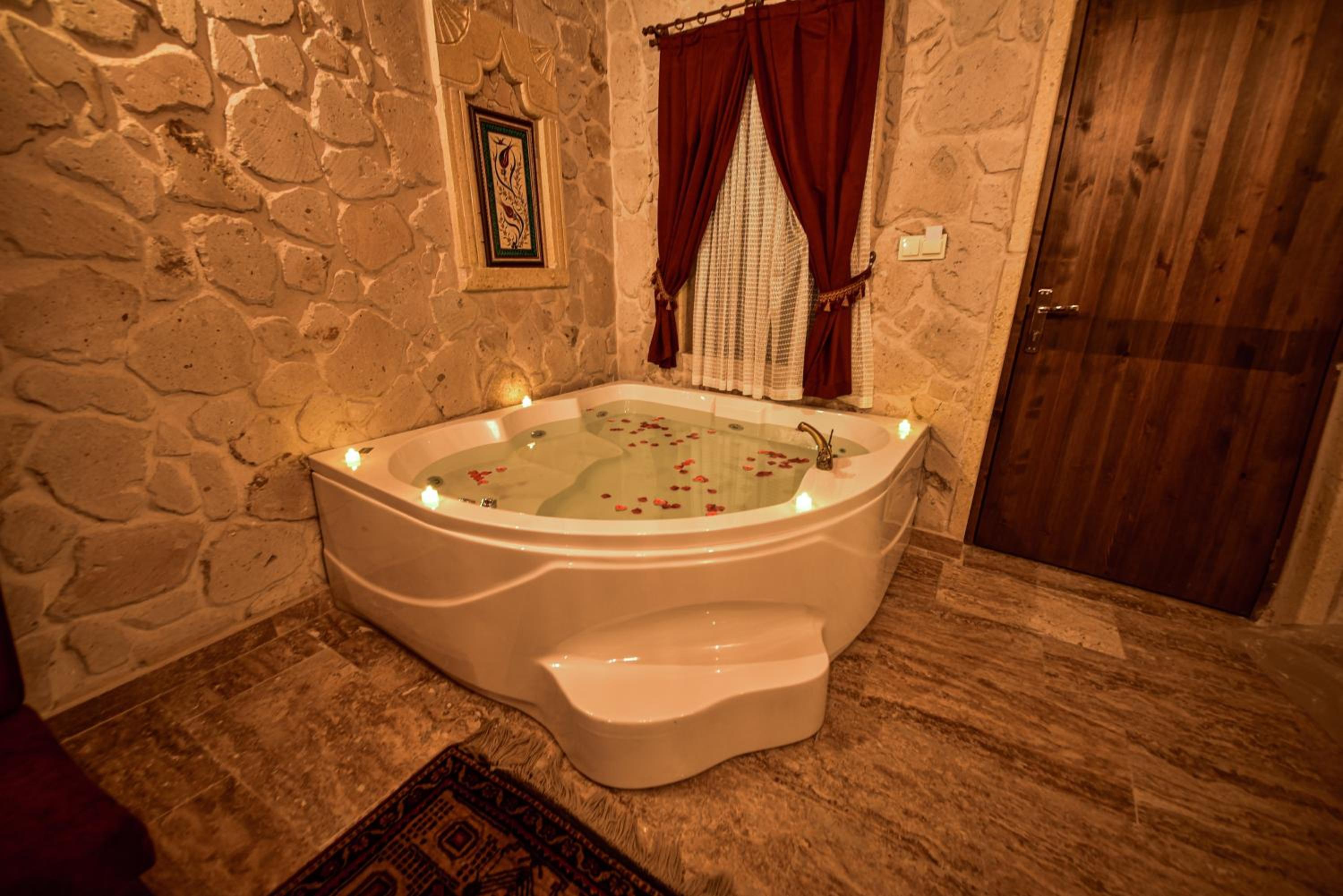 Cappadocia Caves Hotel - Image 53