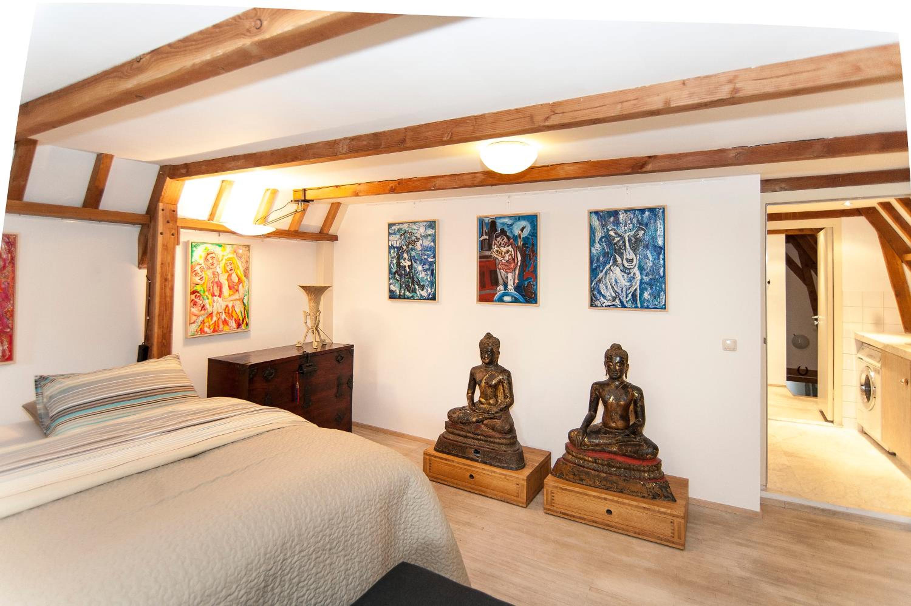 Bed & Breakfast of Art