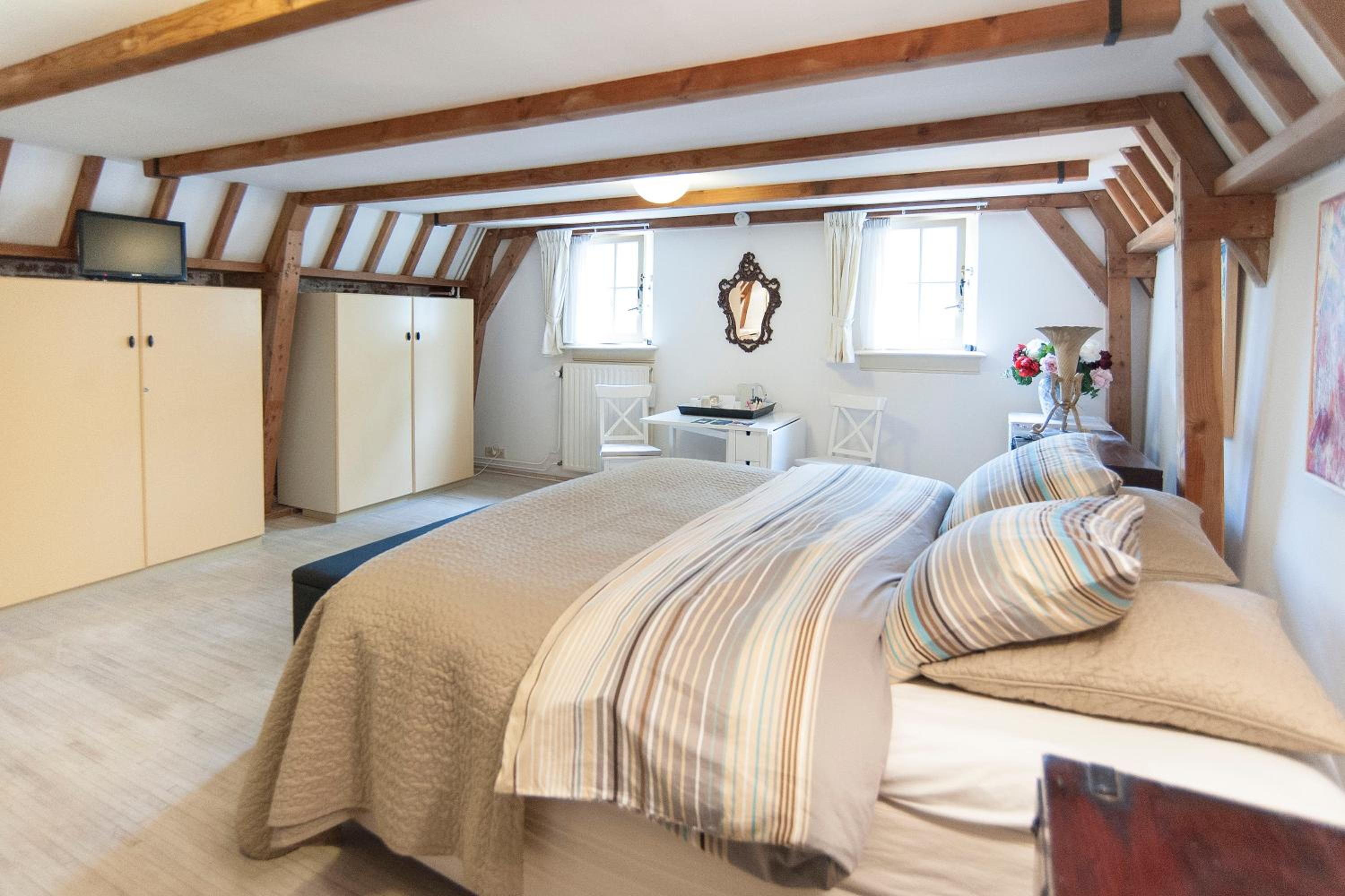 Bed & Breakfast of Art