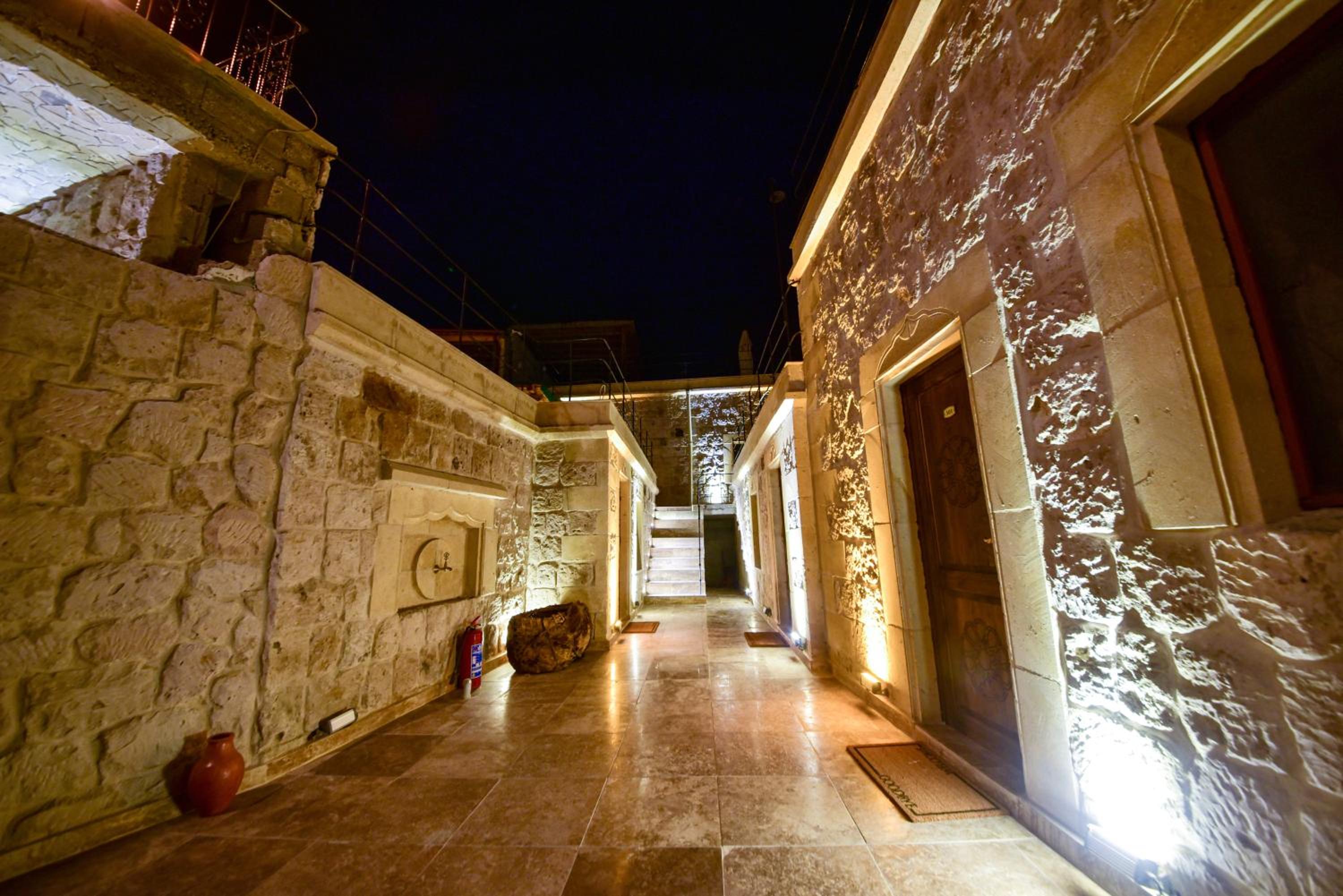 Cappadocia Caves Hotel - Image 55