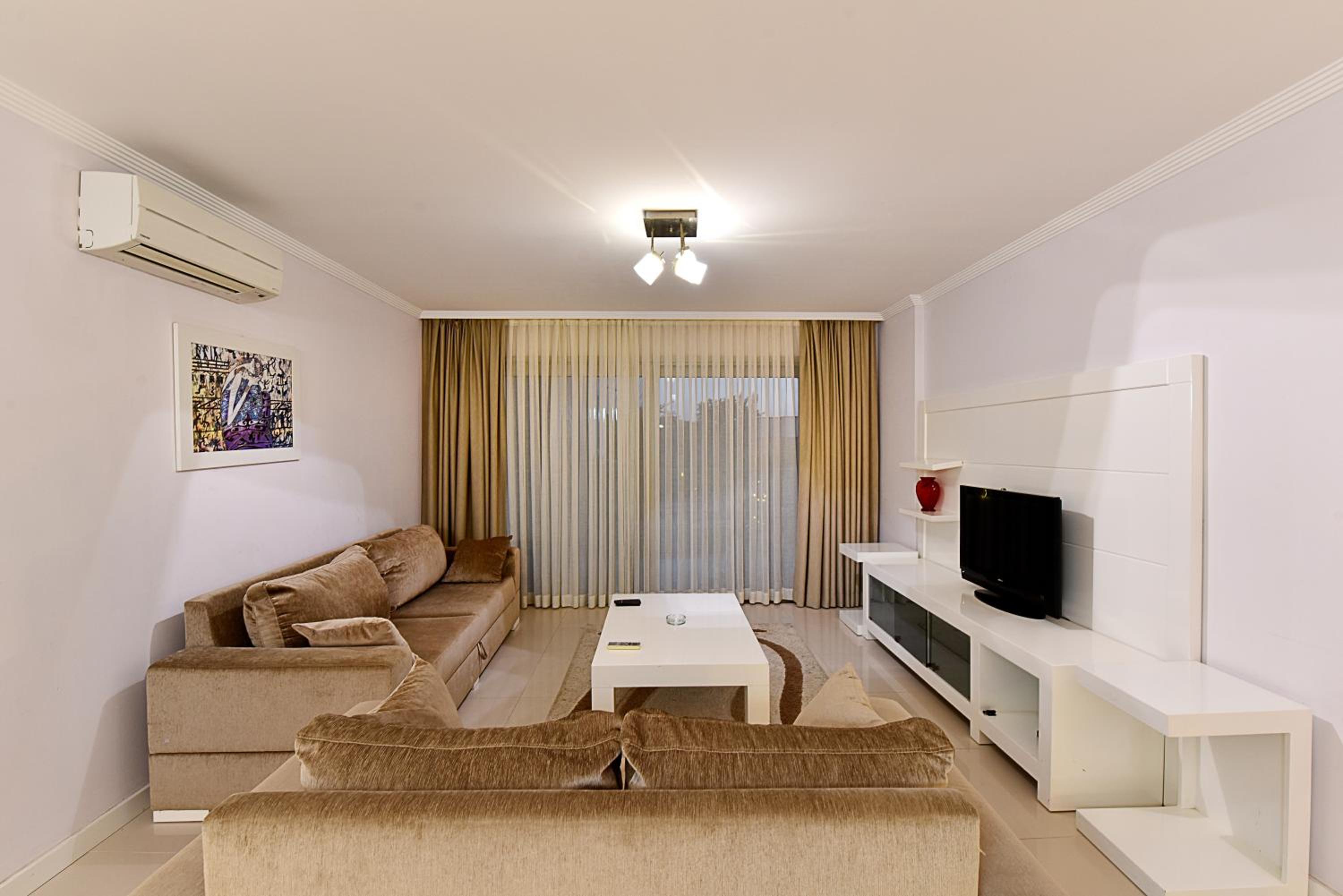 Royal Palm Residence