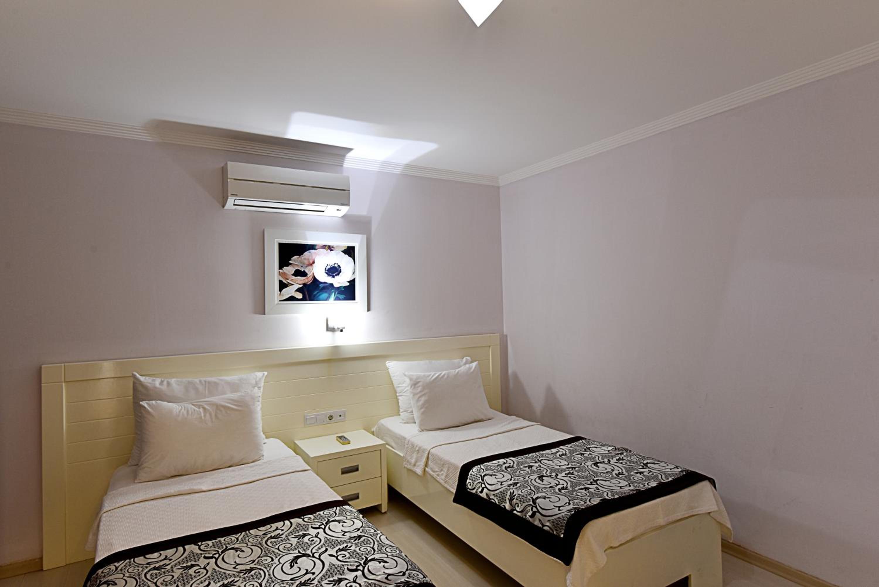 Royal Palm Residence