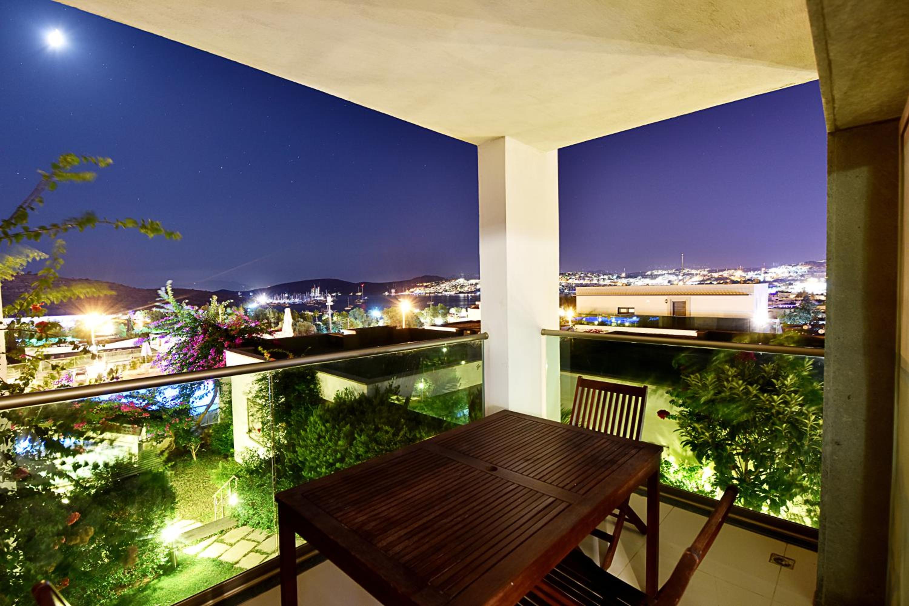 Royal Palm Residence