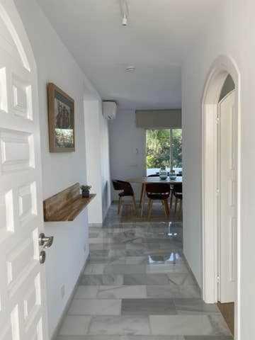 Luxury Apartm Brand newSwimming PoolGolf Beach
