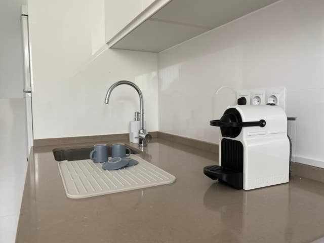 Luxury Apartm Brand newSwimming PoolGolf Beach