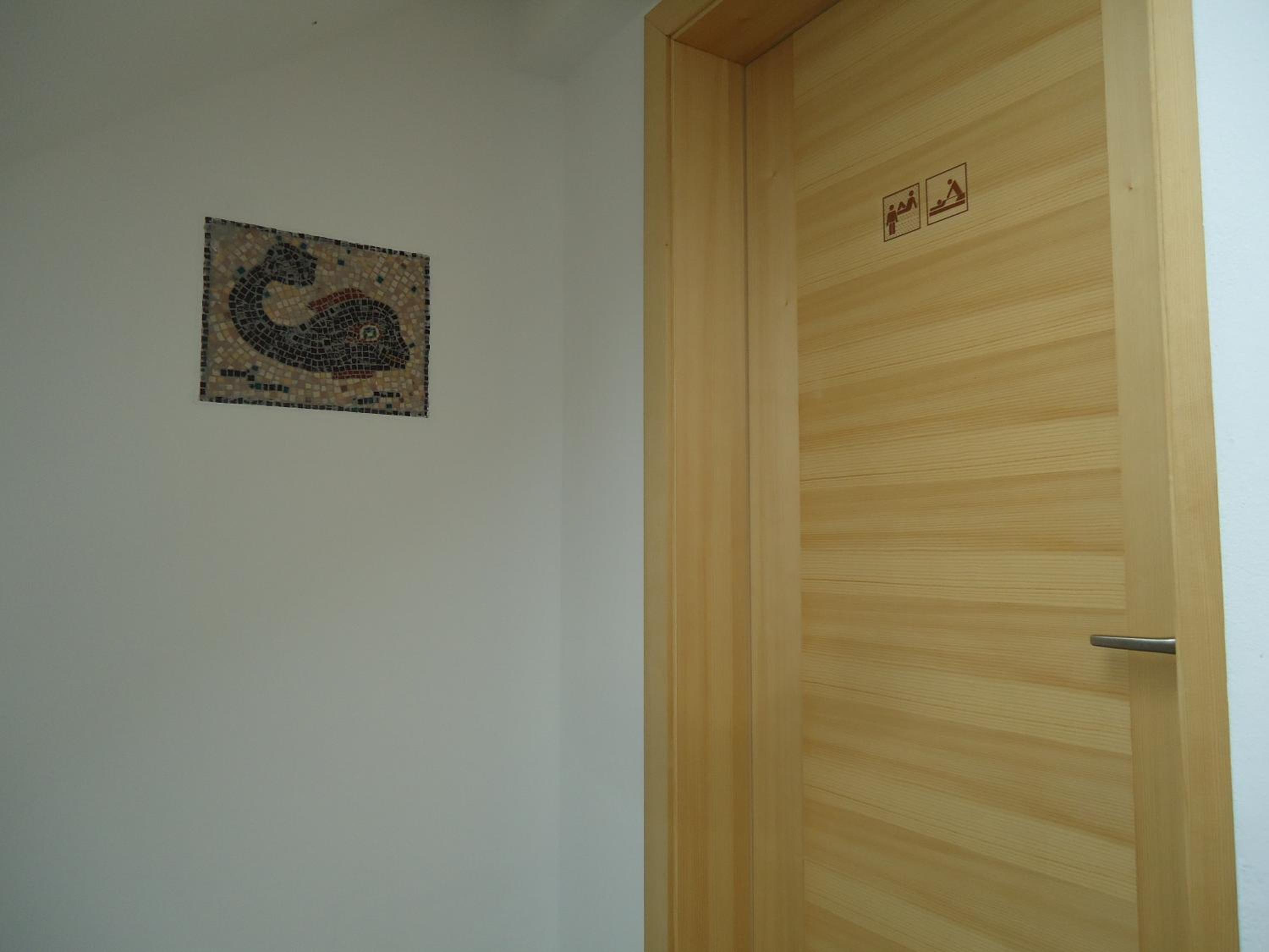 Photo 34