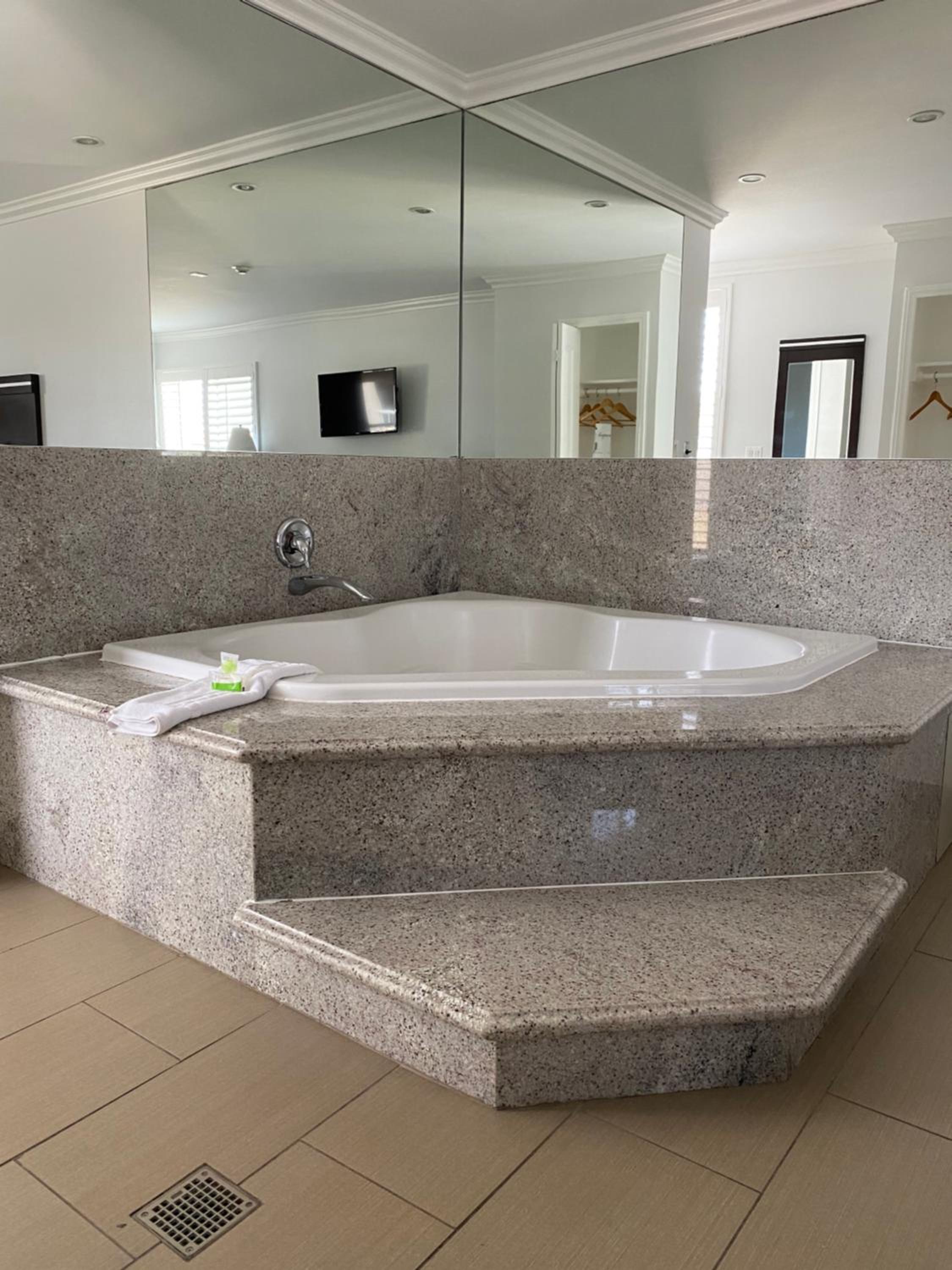 Ocean Surf Inn & Suites