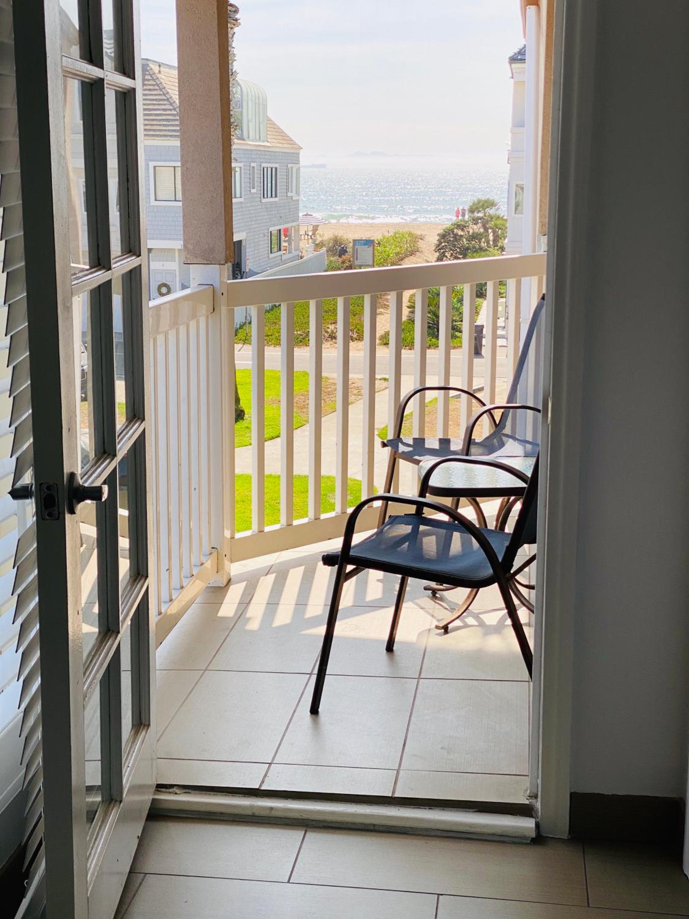 Ocean Surf Inn & Suites