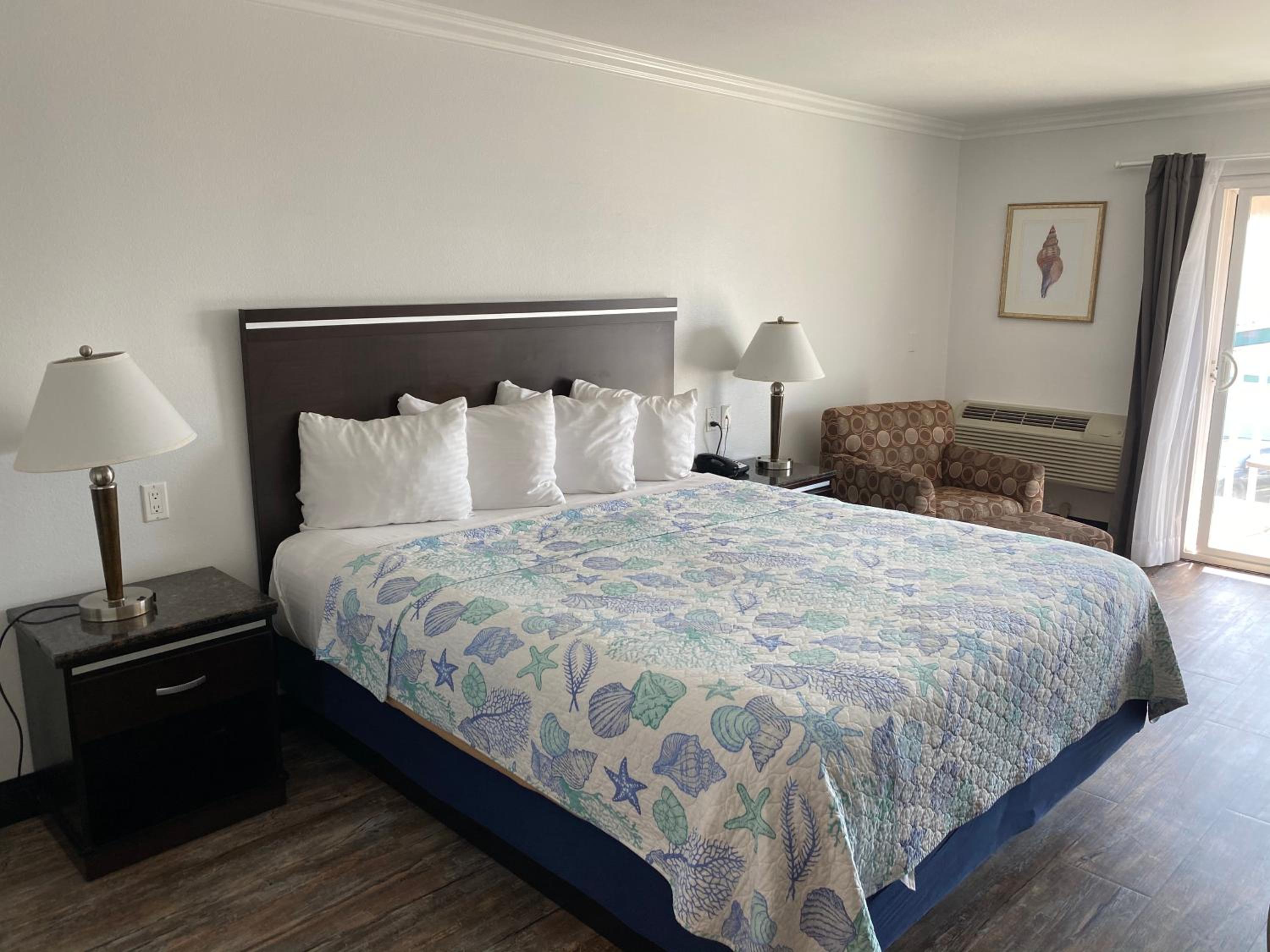 Ocean Surf Inn & Suites