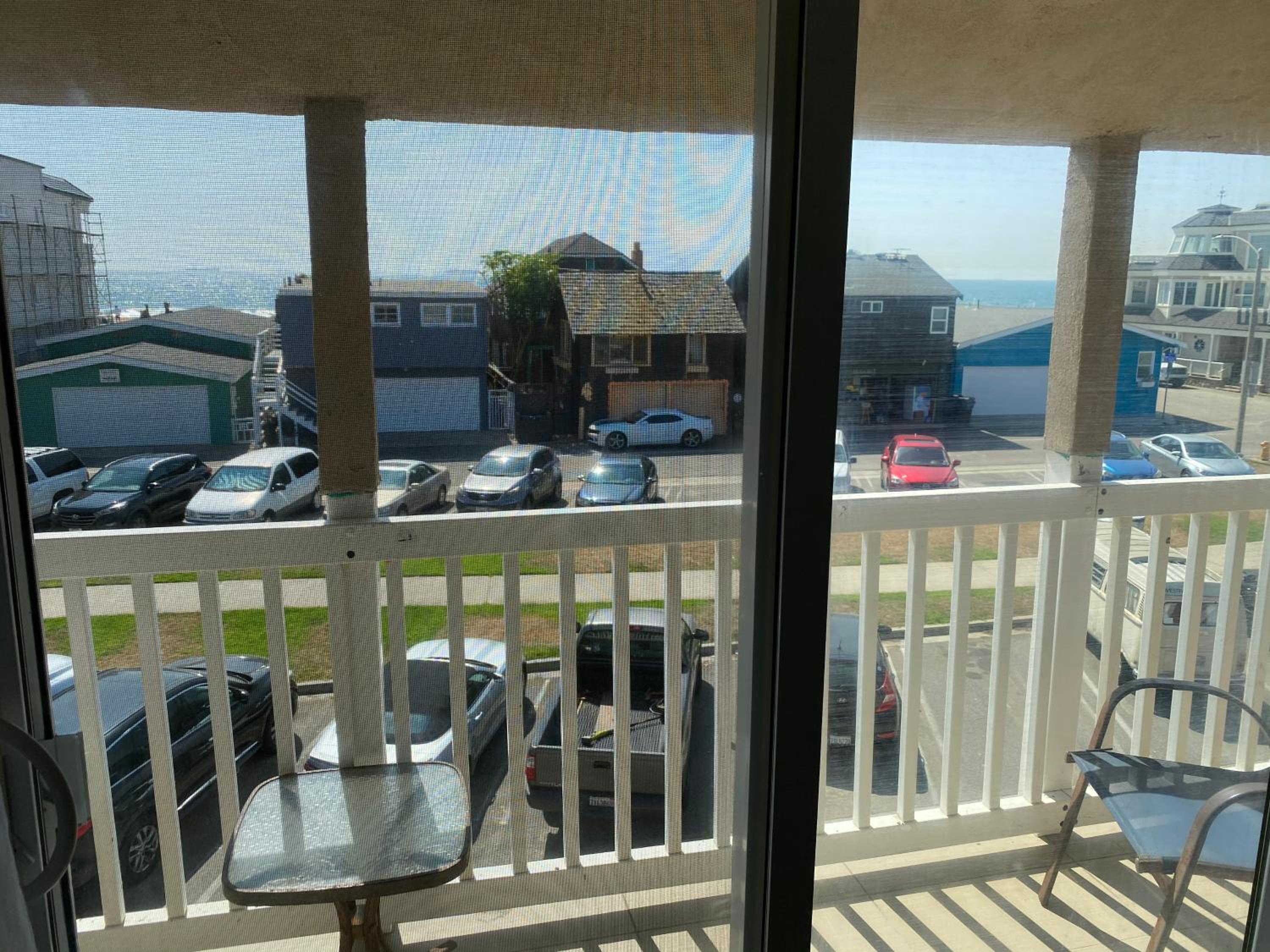 Ocean Surf Inn & Suites
