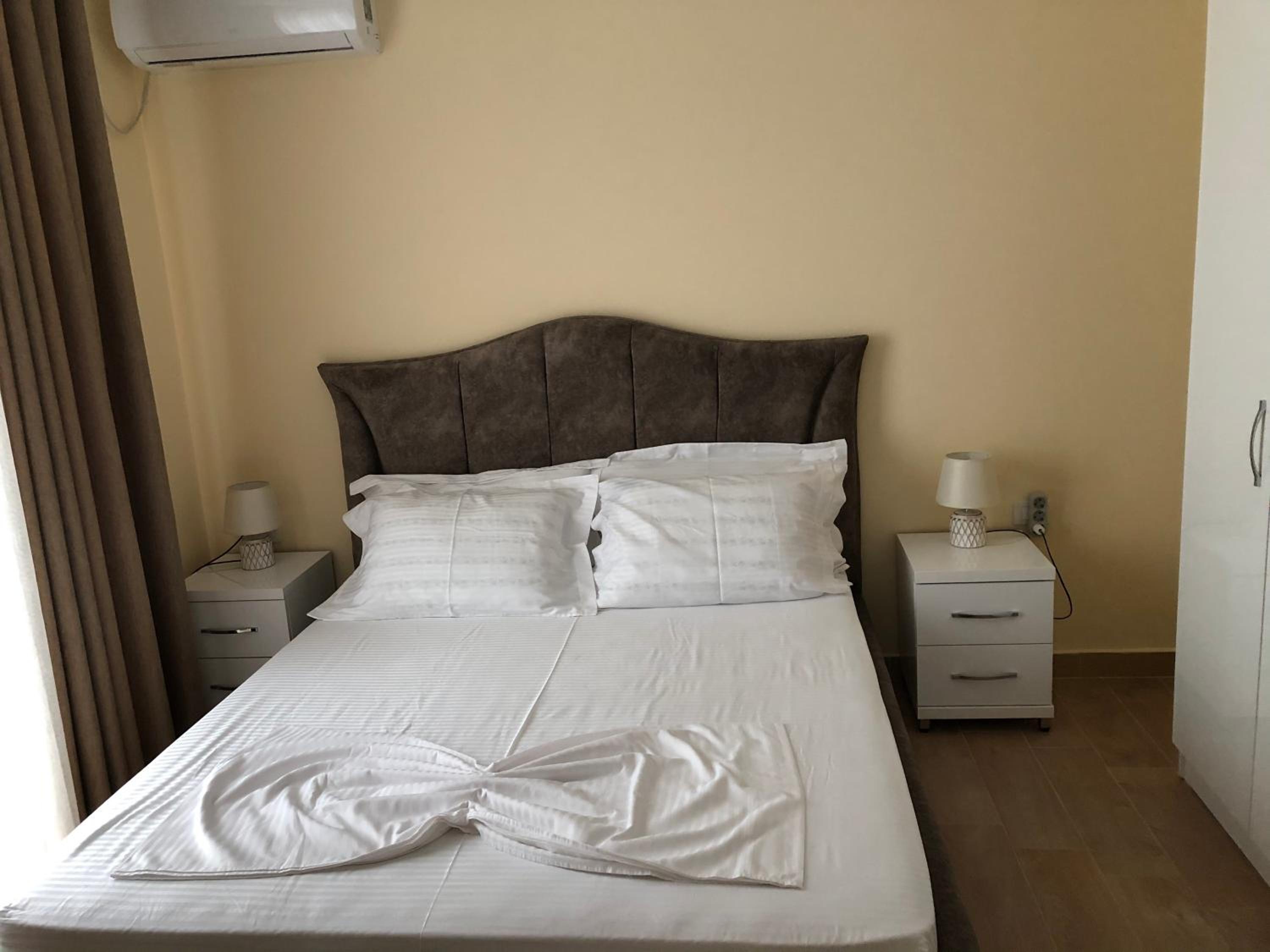 Alb's Apartment 2