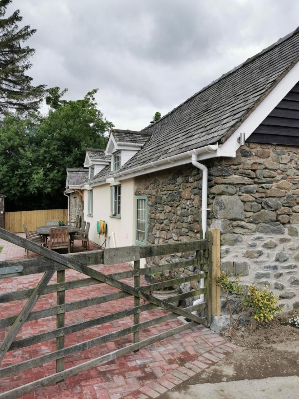 Lletty Ann wynn at Fraithwen Cottages view 2