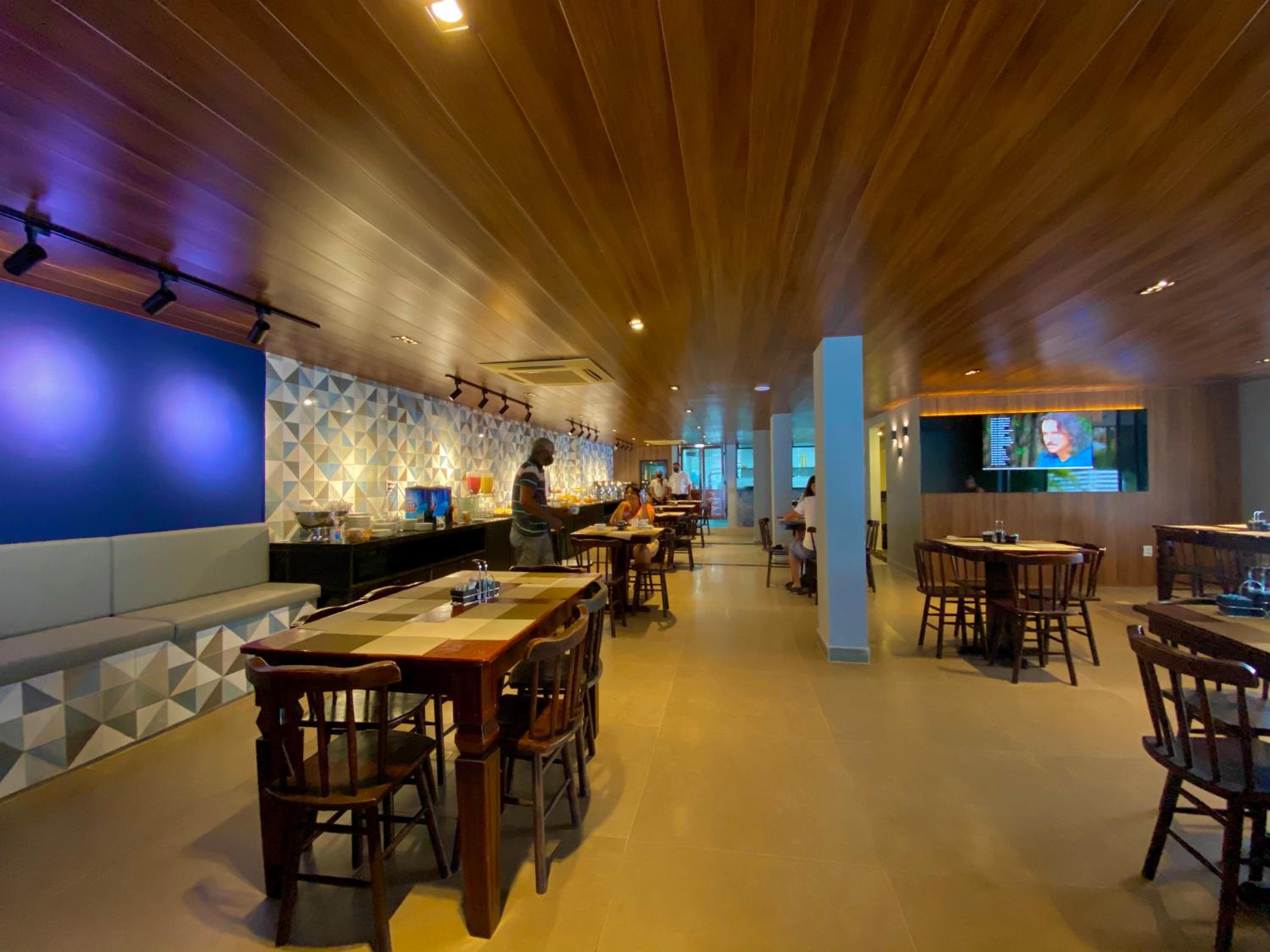 Bessa Beach Hotel - Property Image 117