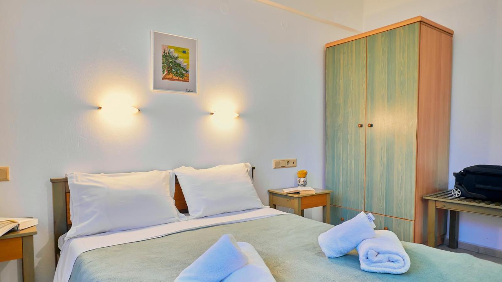 Dionysos Apartments & Studios view 4