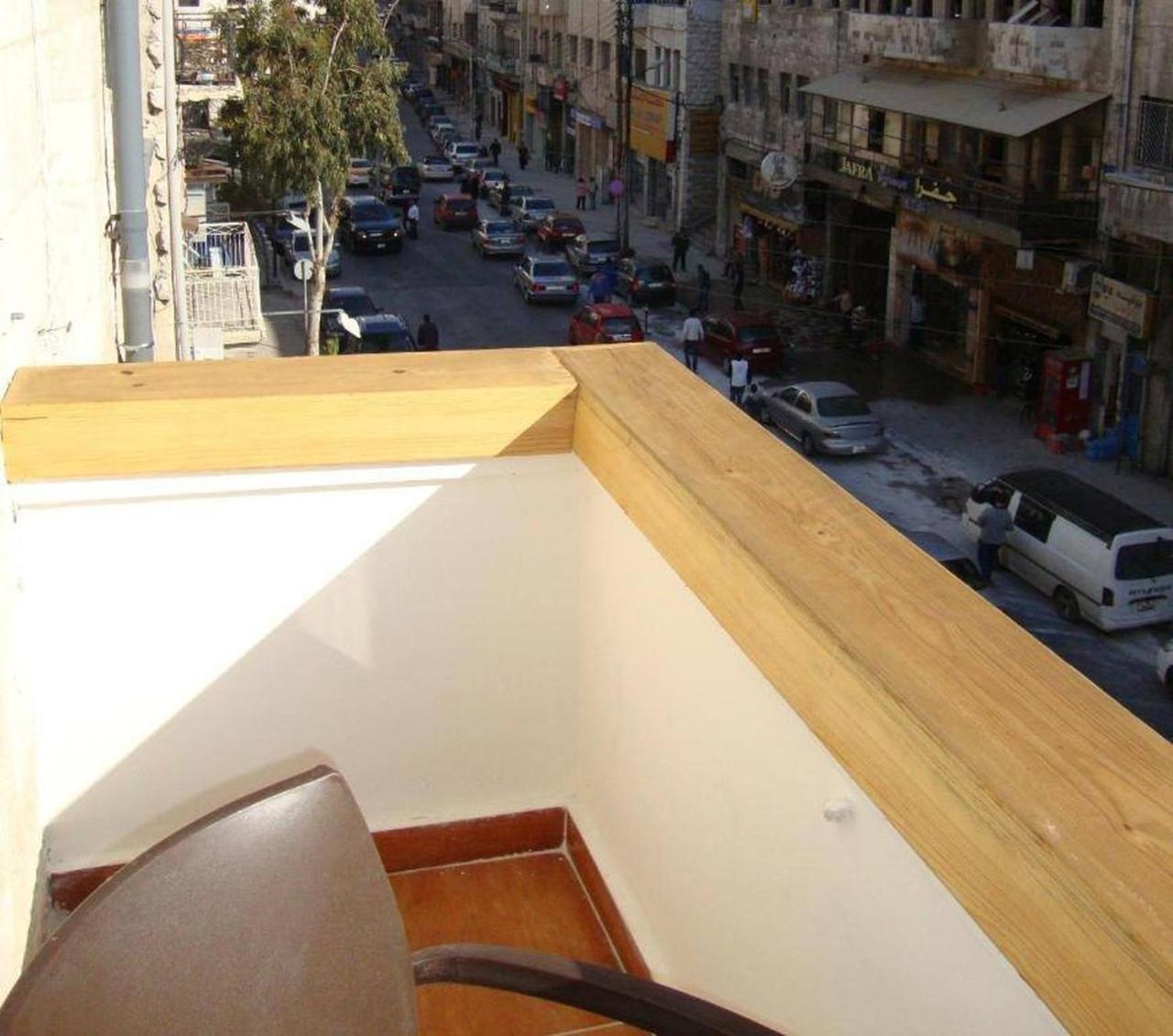 Photo 42