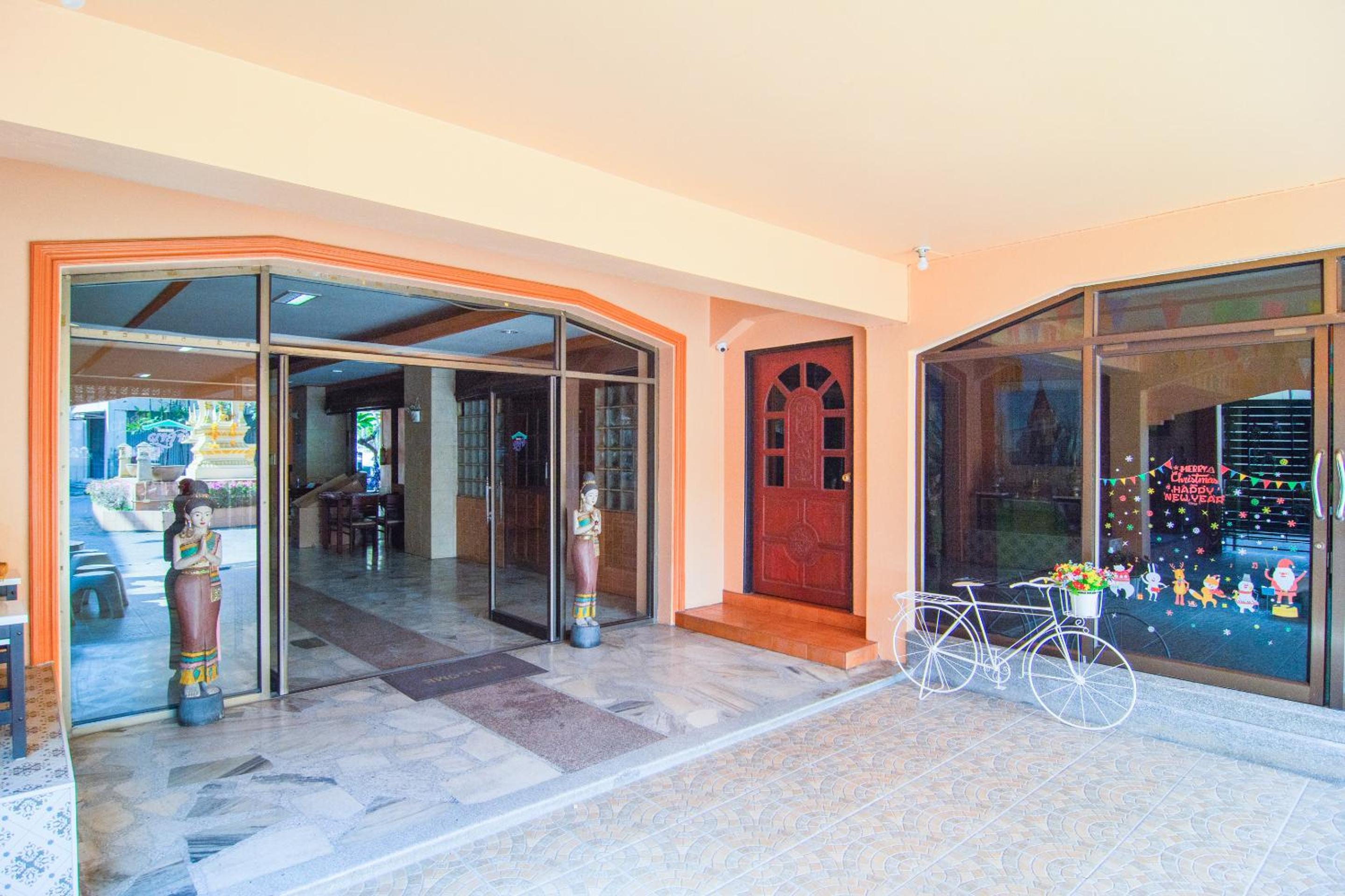 Pran Buri Vacations - OYO 534 Phasuk Hotel - Property Image 5