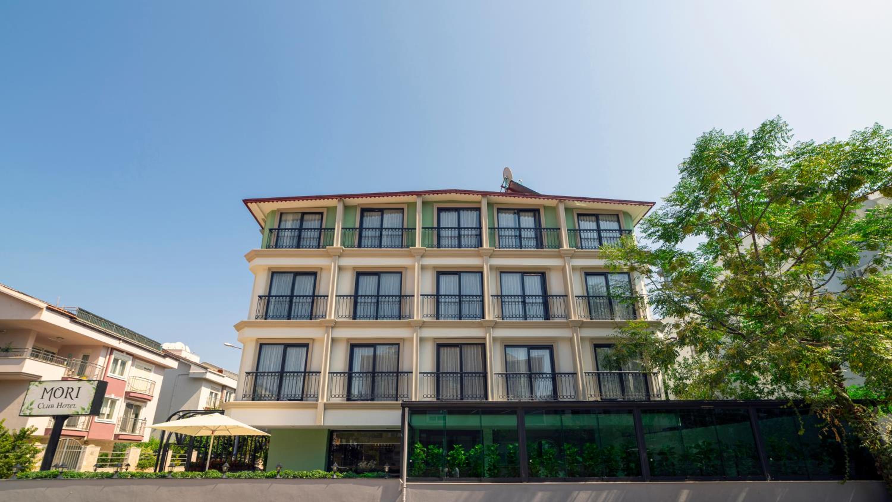 The Mori Club Hotel - Image 39