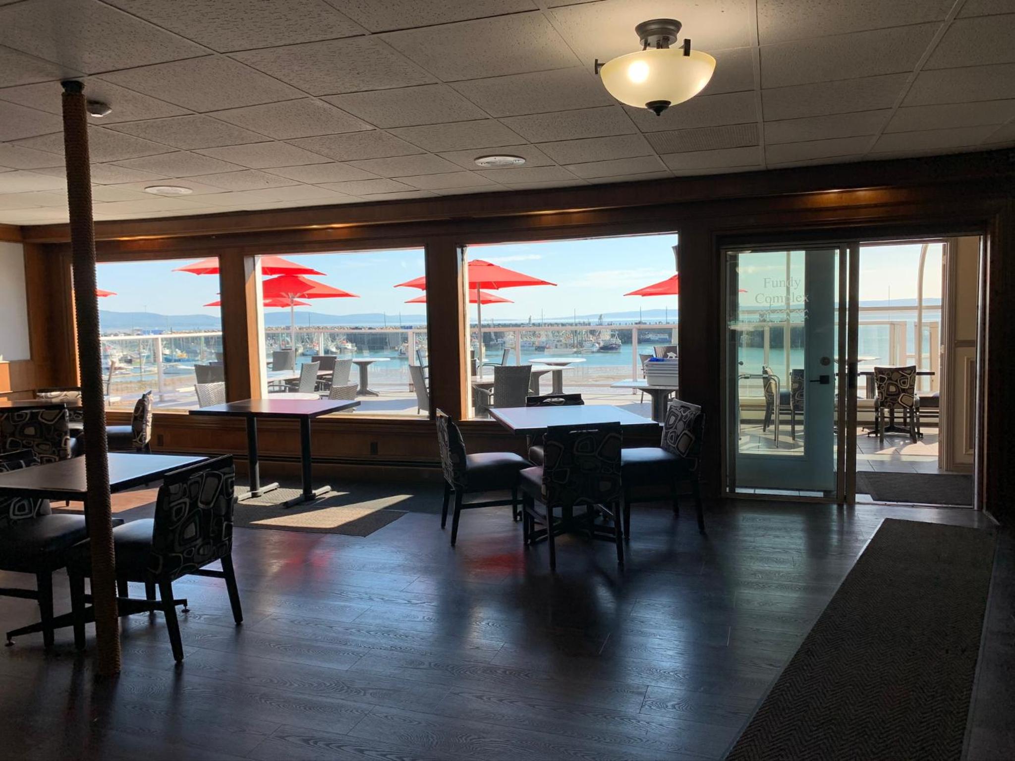 Dockside Suites