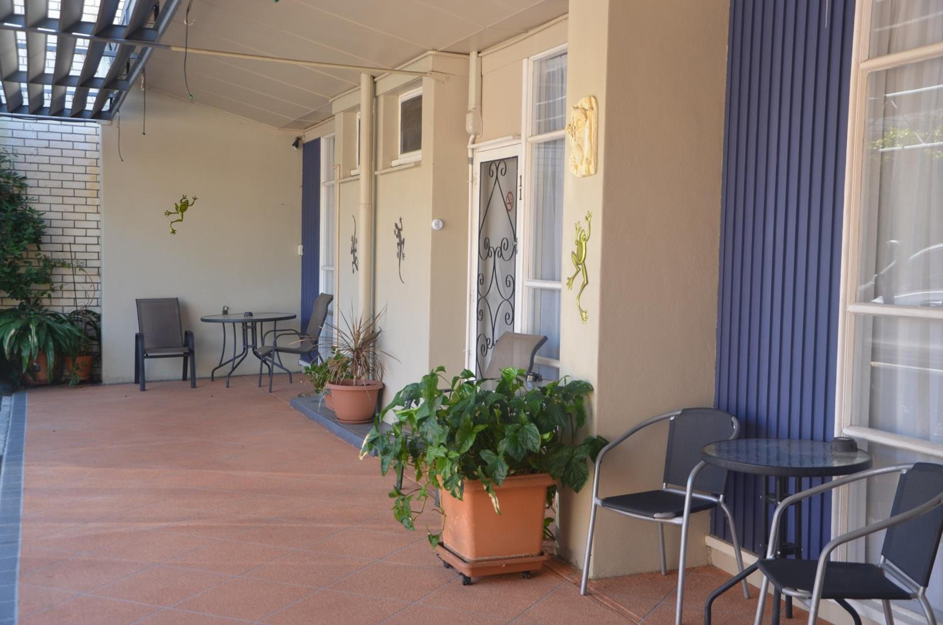 Clifton Motel