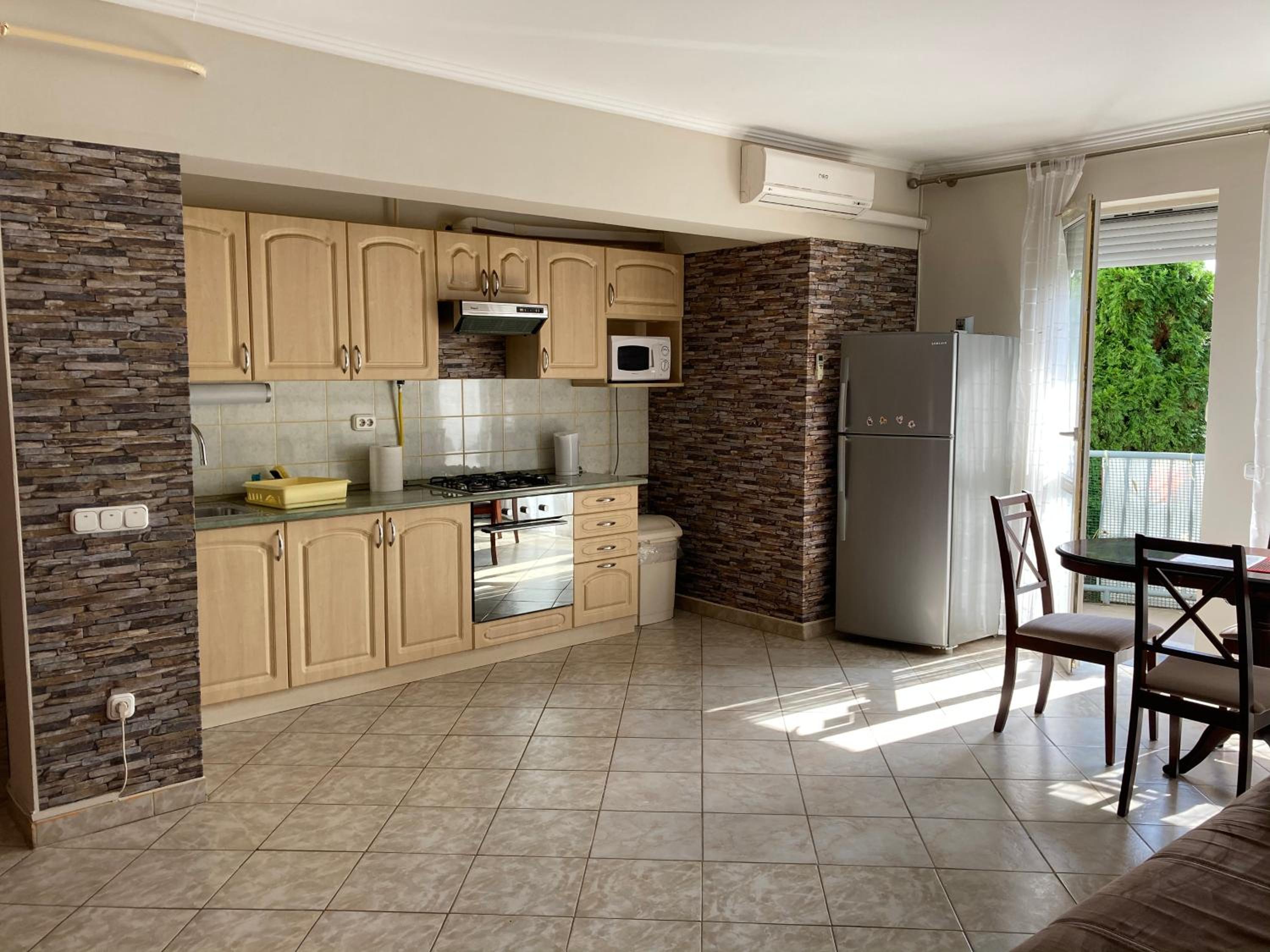 Kristály Apartman
