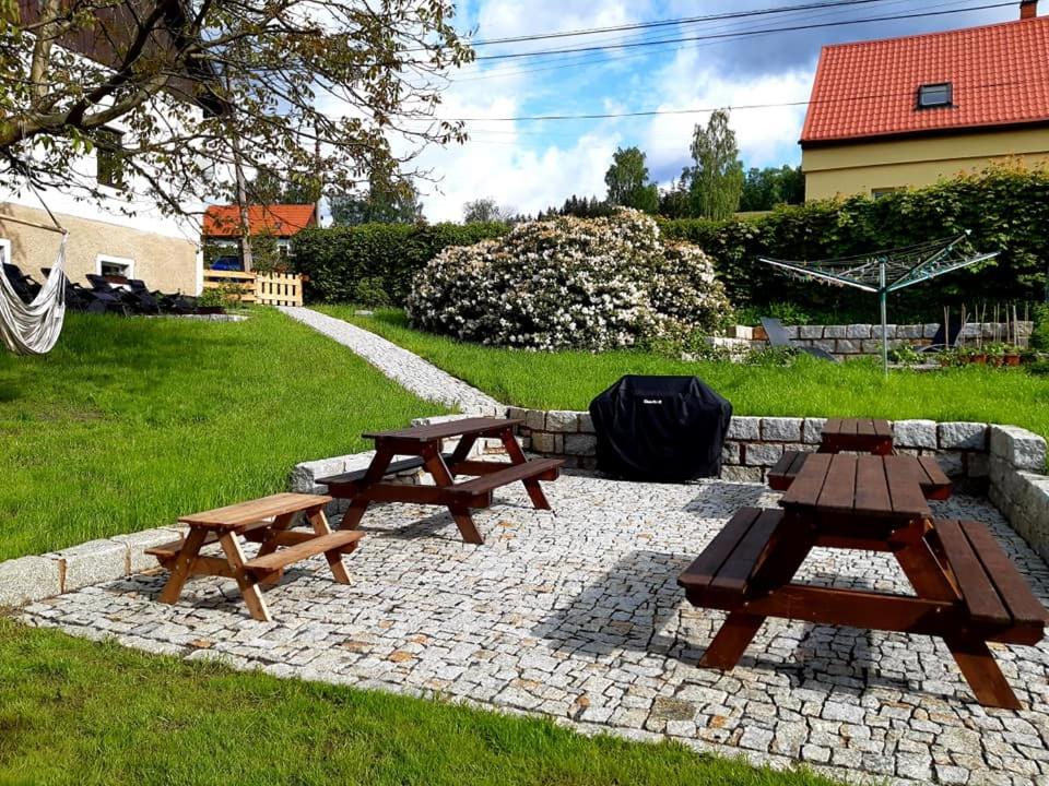 Jizerské hory, apartmány, zahrada, parkování zdarma
