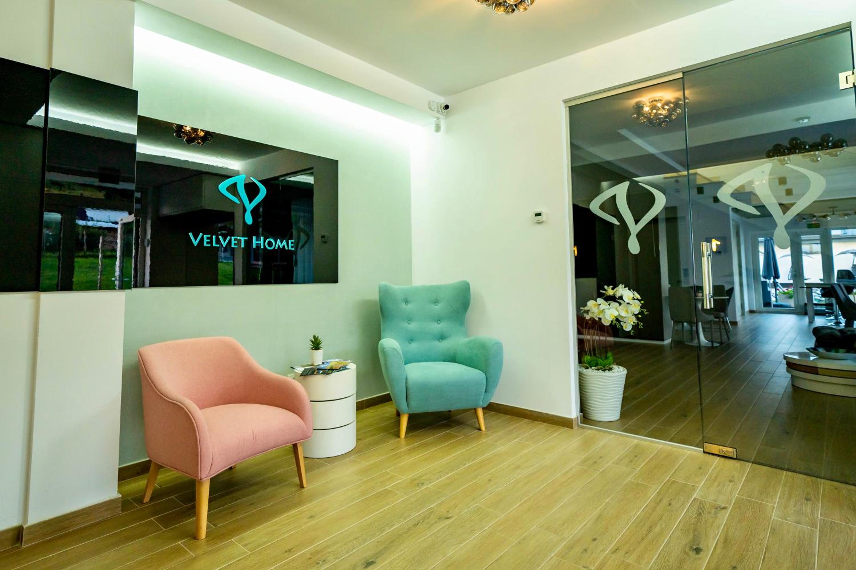 Velvet Home view 4