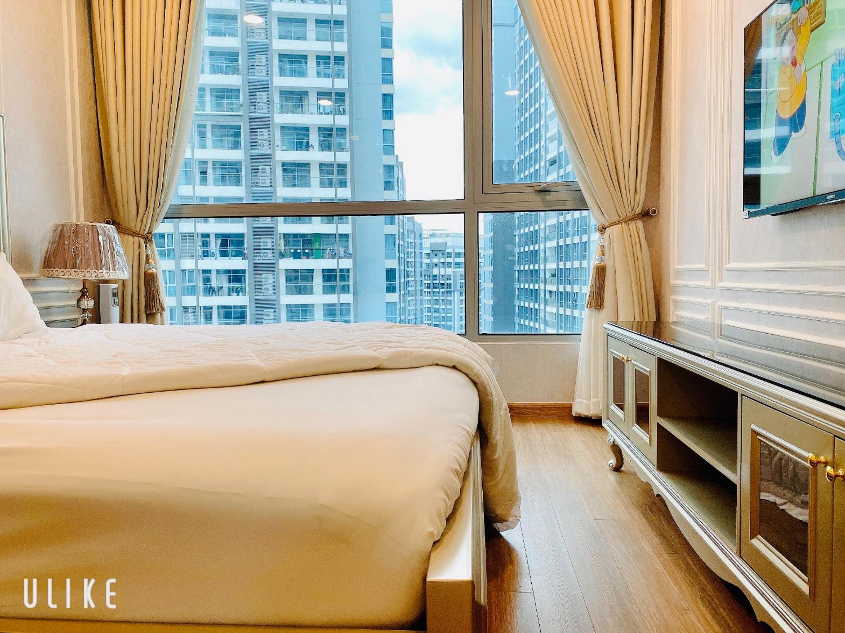 Vinhome central park , landmark 1