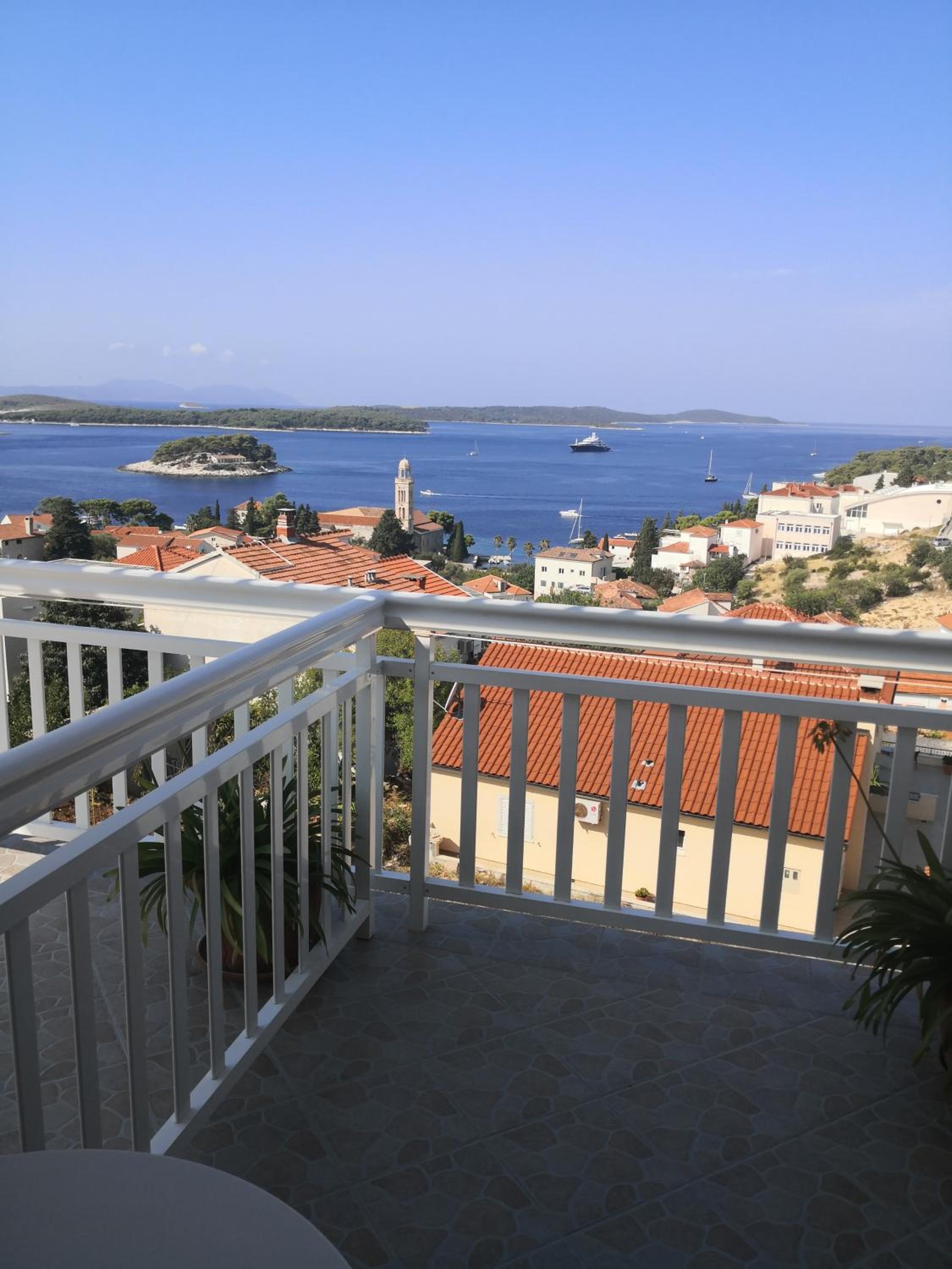Apartments Kresic