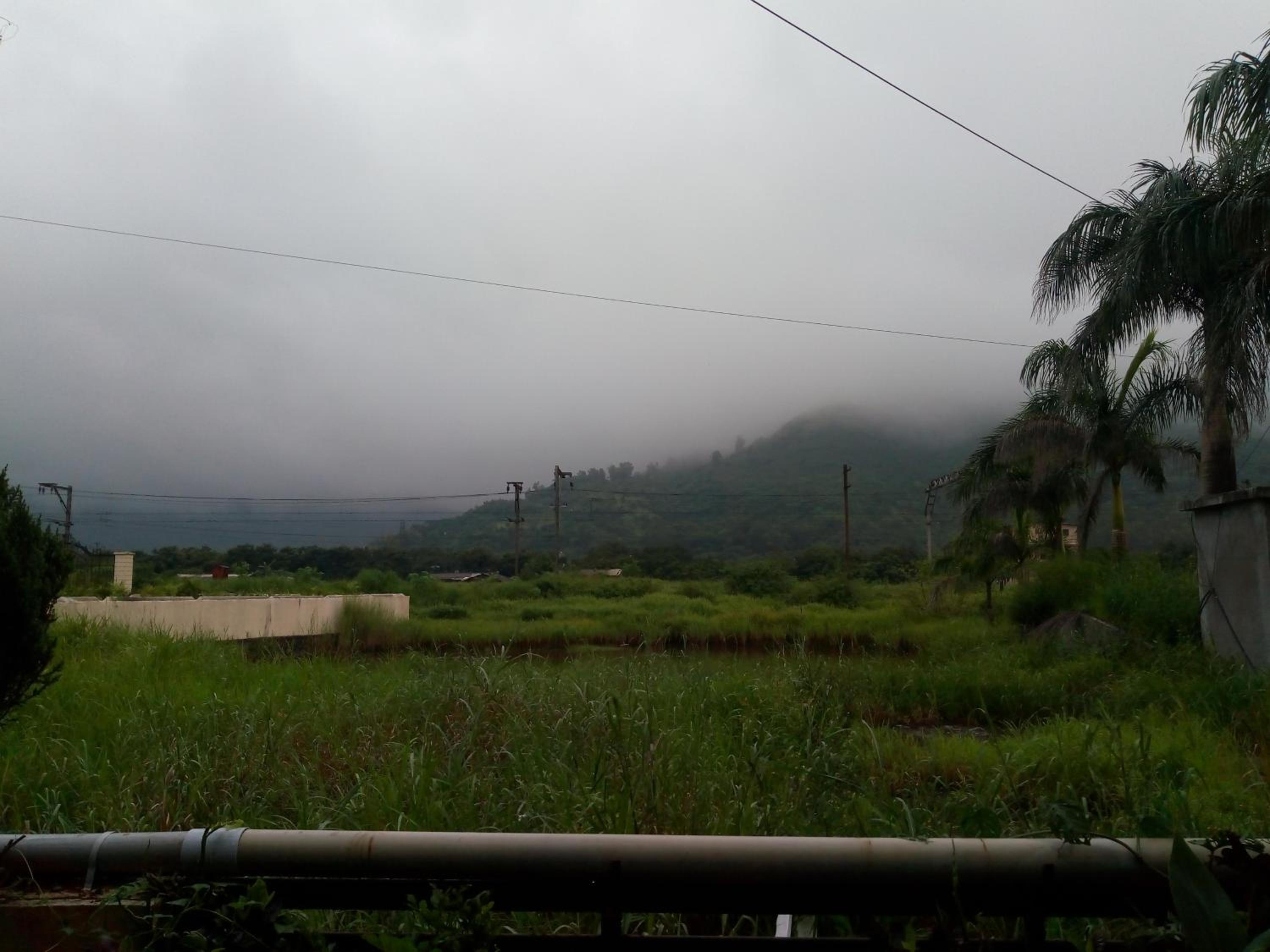 Hills Trains And Mist, Mountain View Villa with Pool, Lonavala view 2