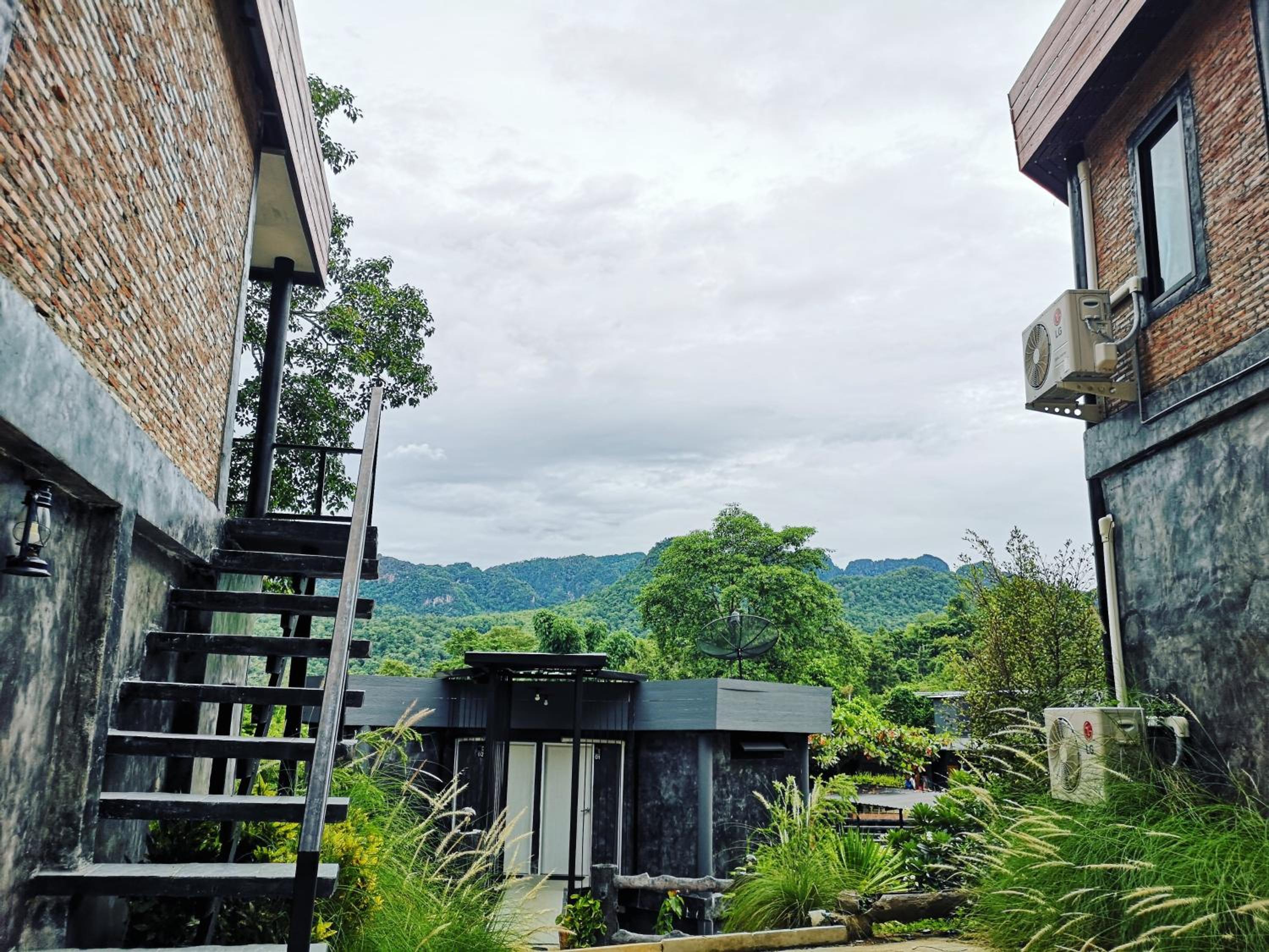 Keeree Loft Resort คีรีลอฟท์รีสอร์ท
