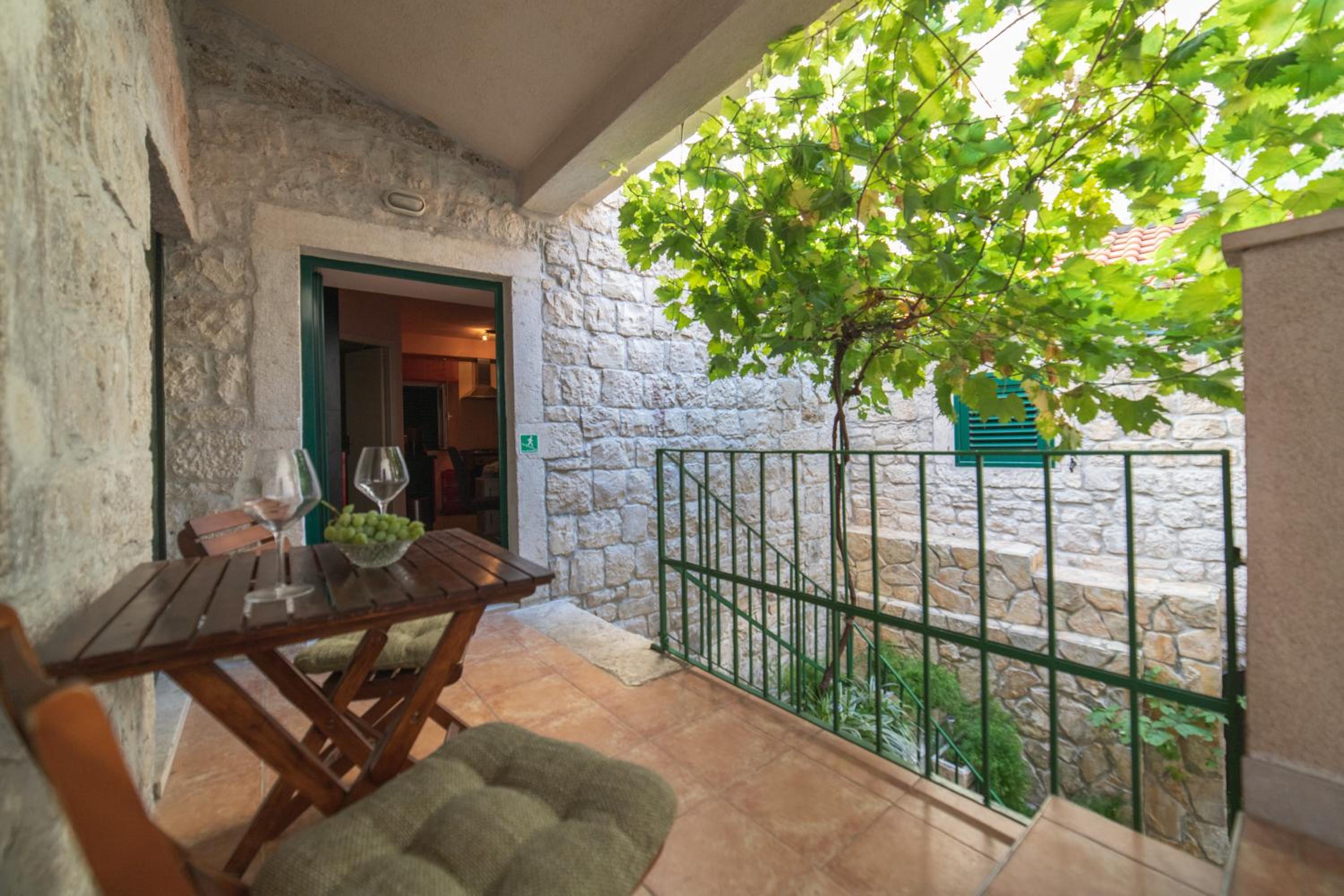 Holiday Home Škeljo view 5