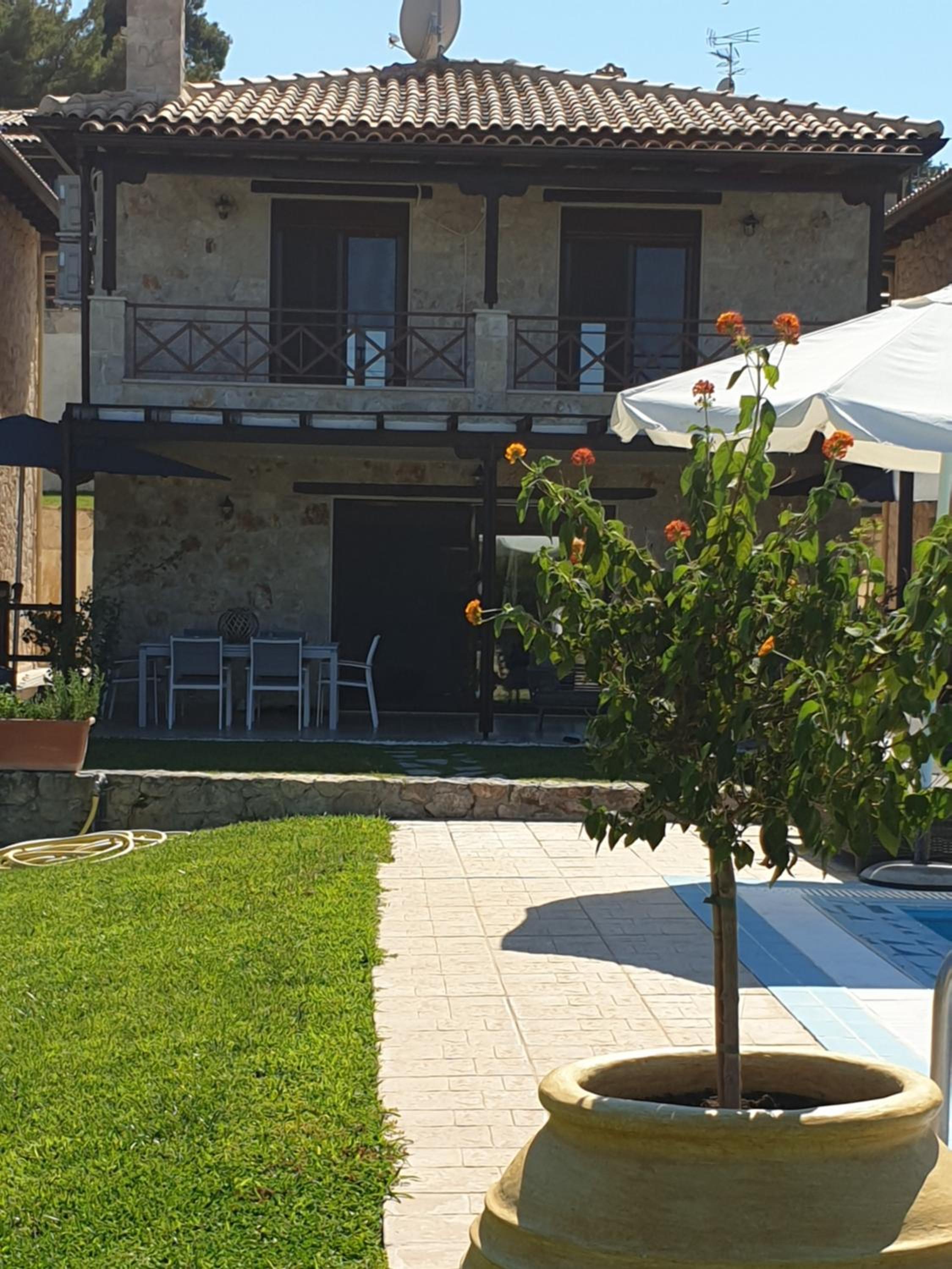 Villa Sandra view 4