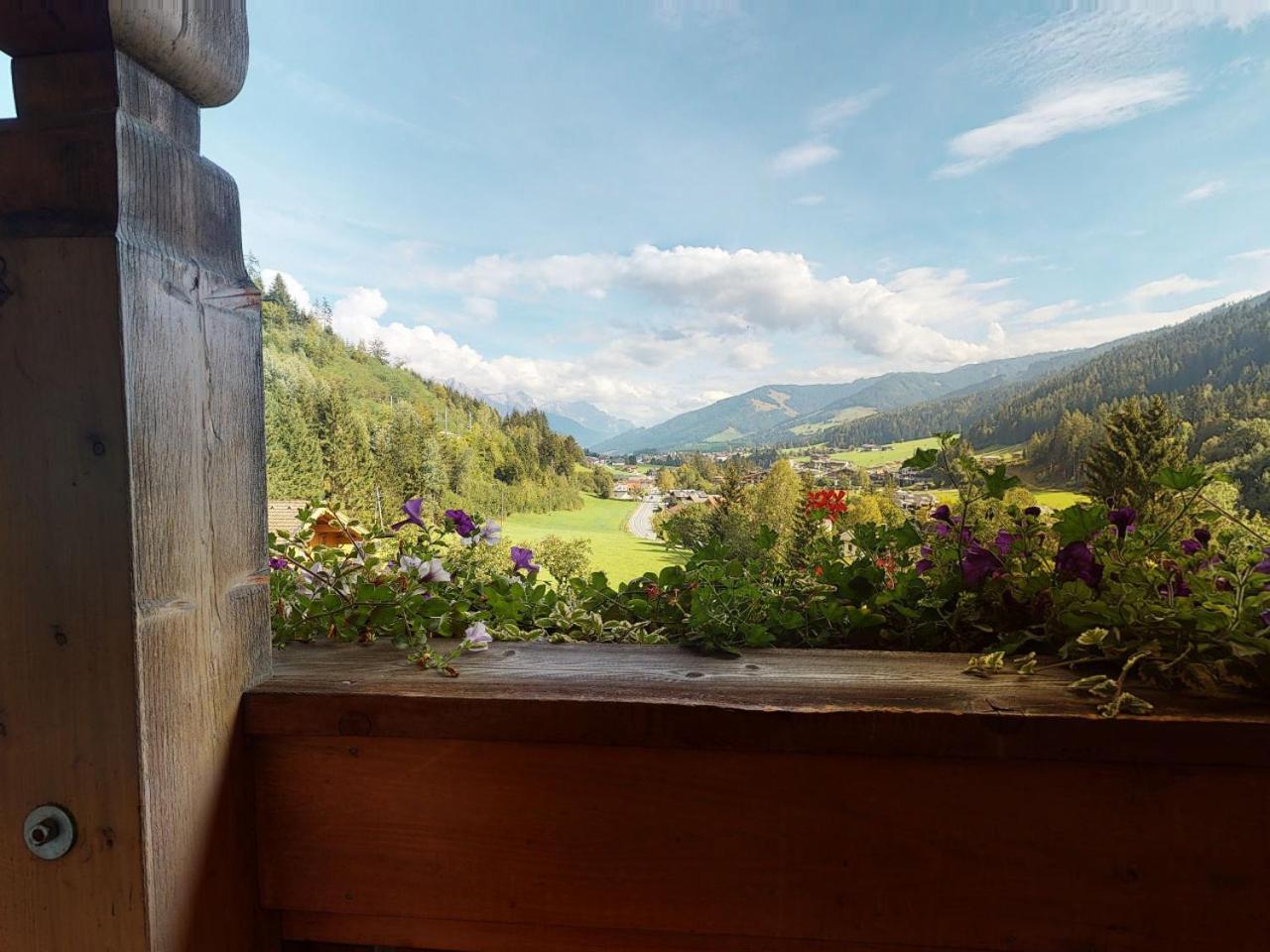 Erbhof Hinterrain view 3