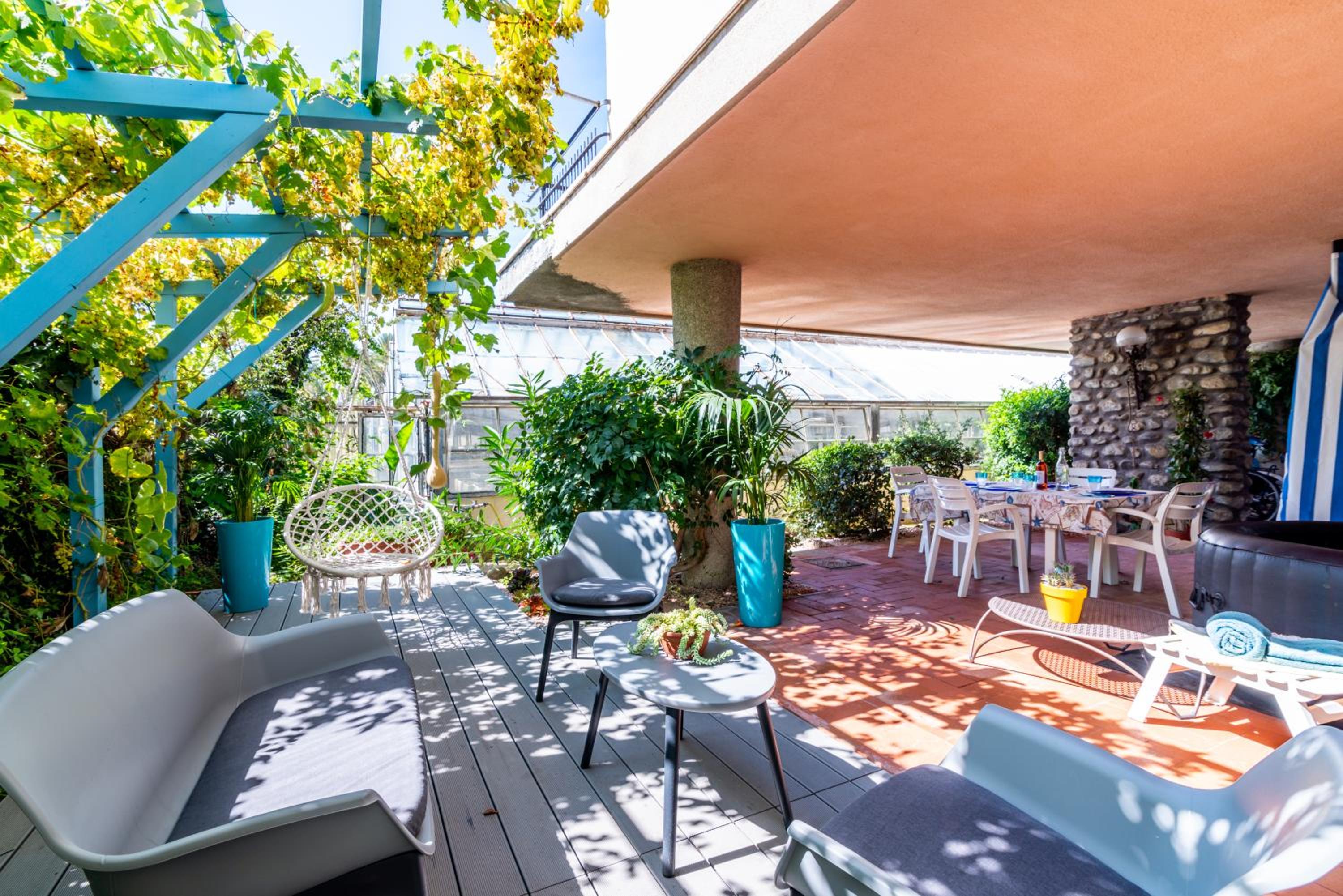 balance & terrace