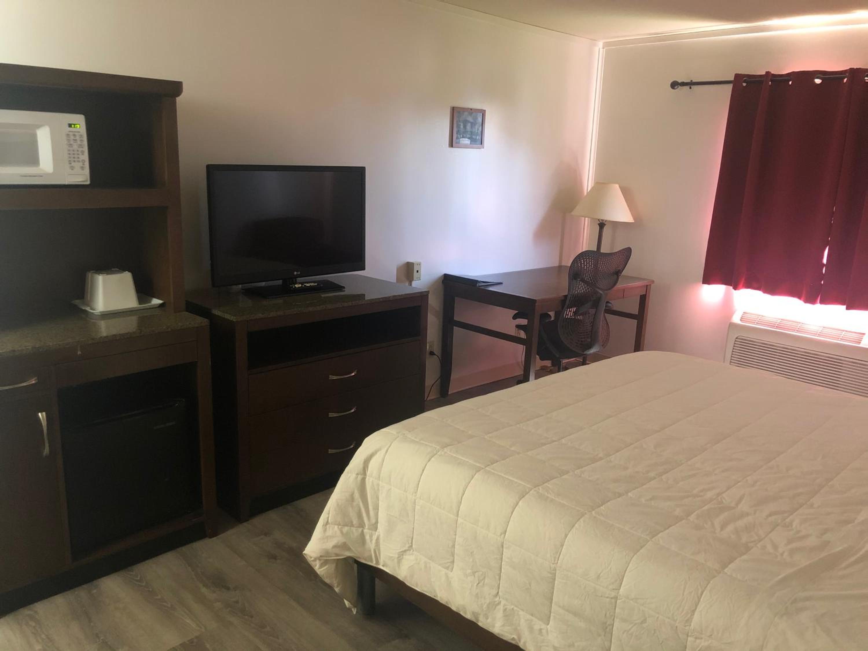 Simple Rewards inn view 5