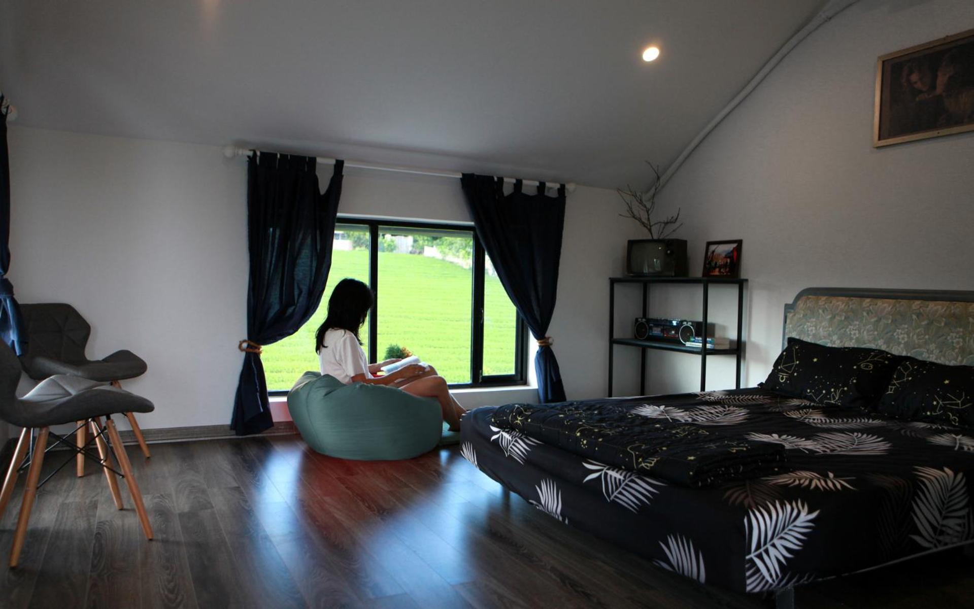 Photo 19