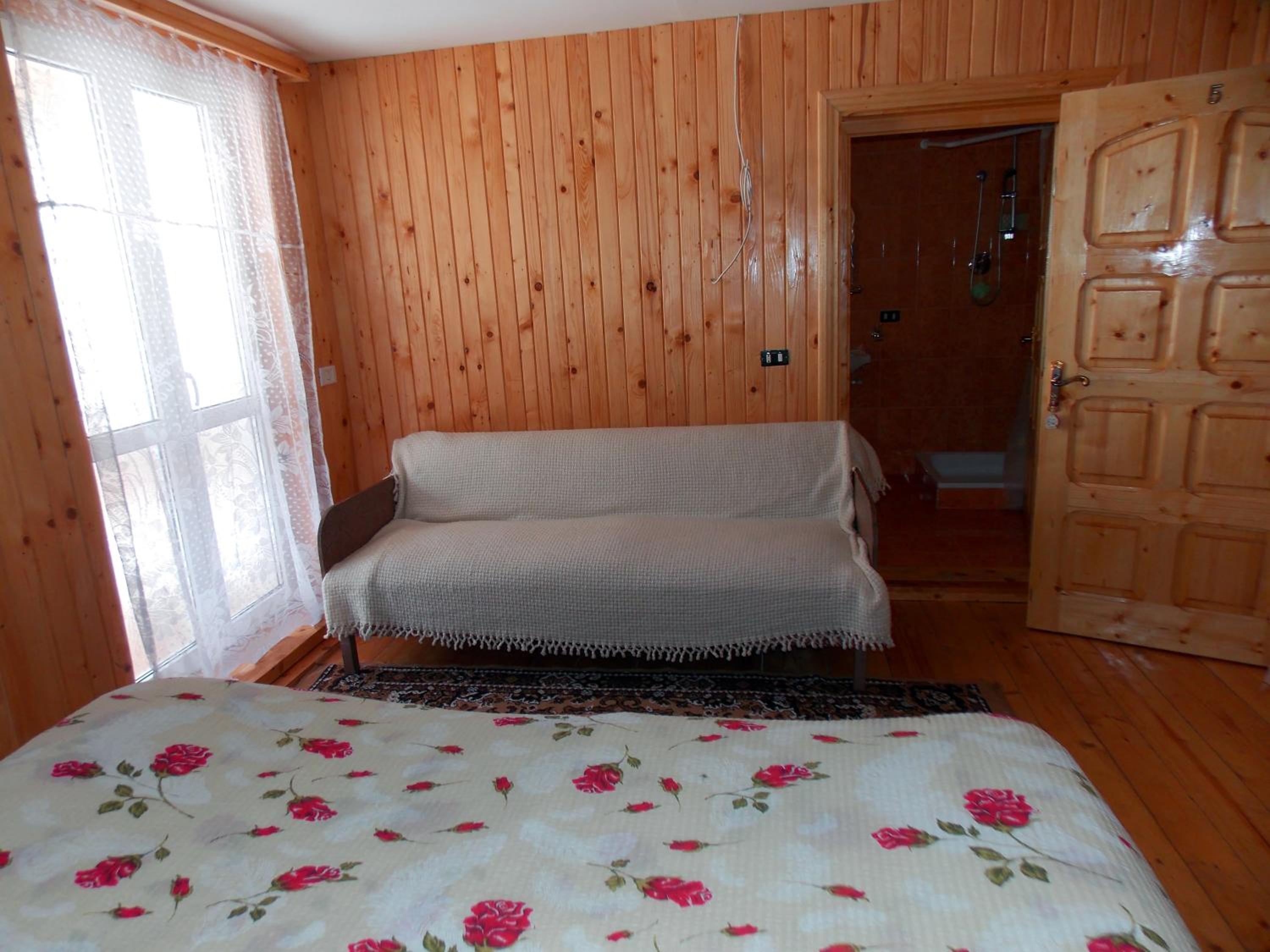 Photo 38