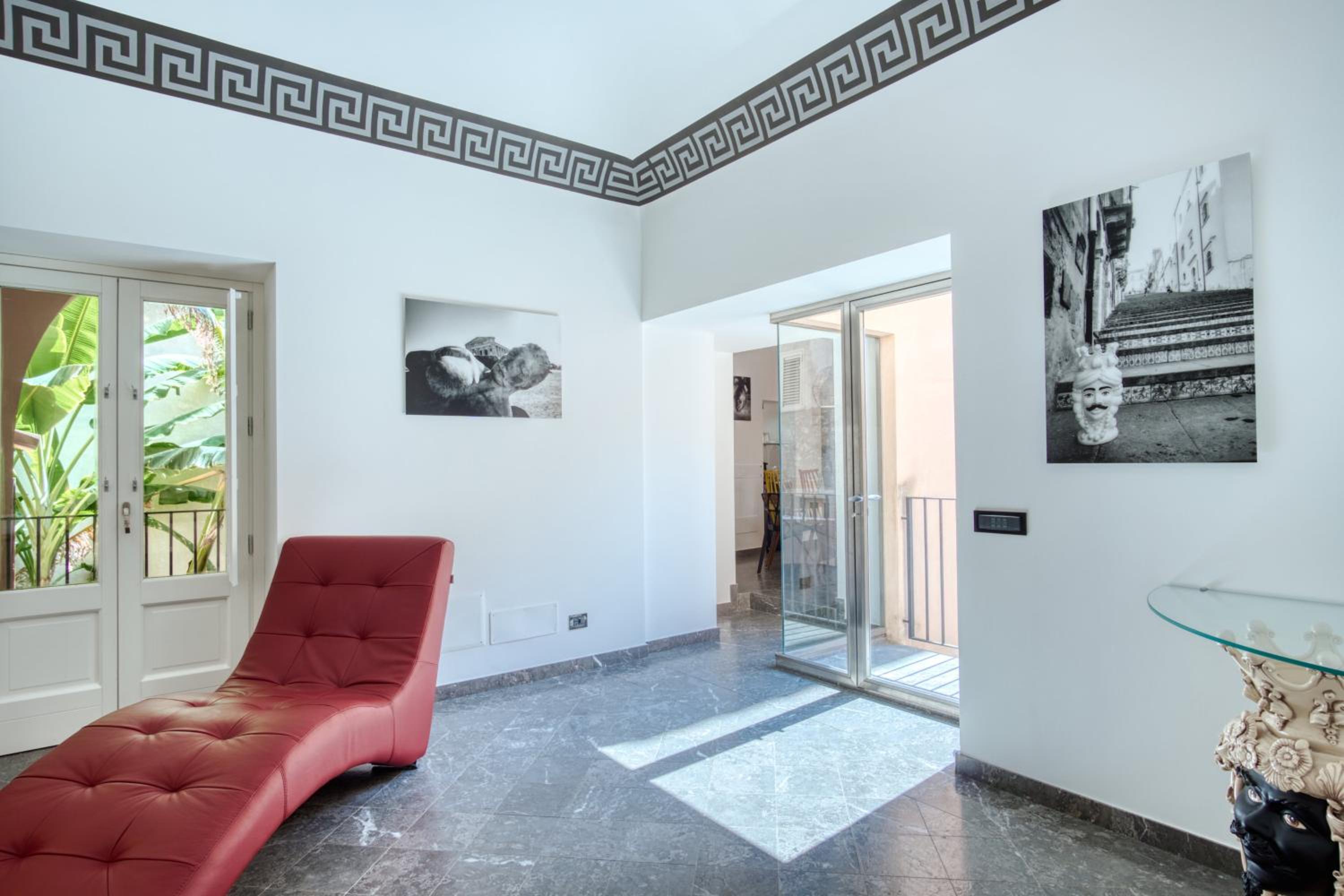 Hotel Villa Bordonaro (by Vacation Service)