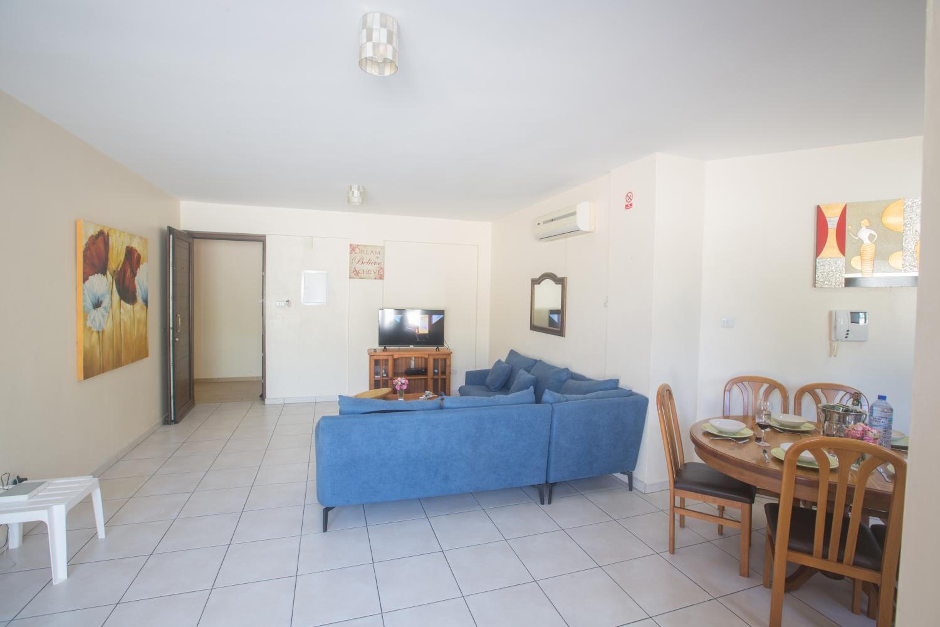 Napiana Apartments