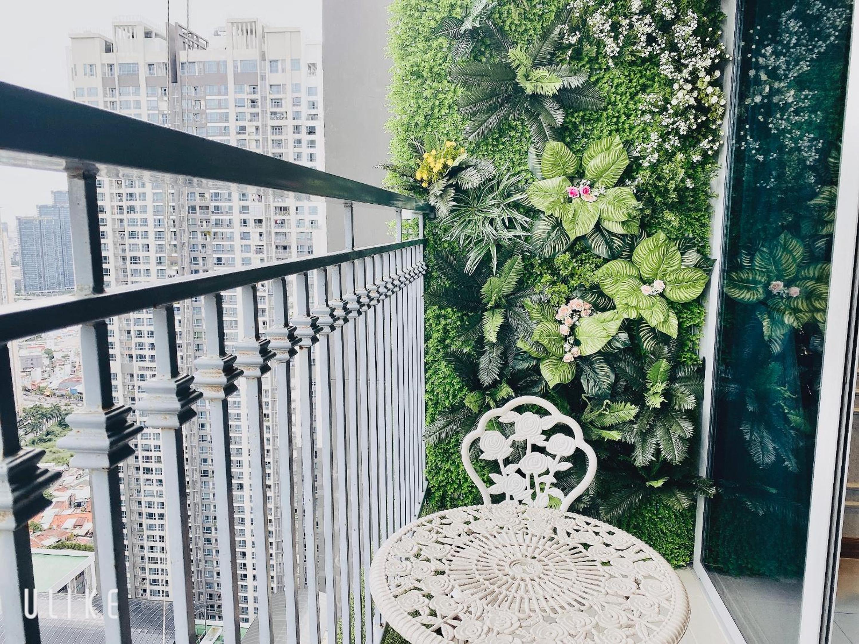 Vinhome central park , landmark 1