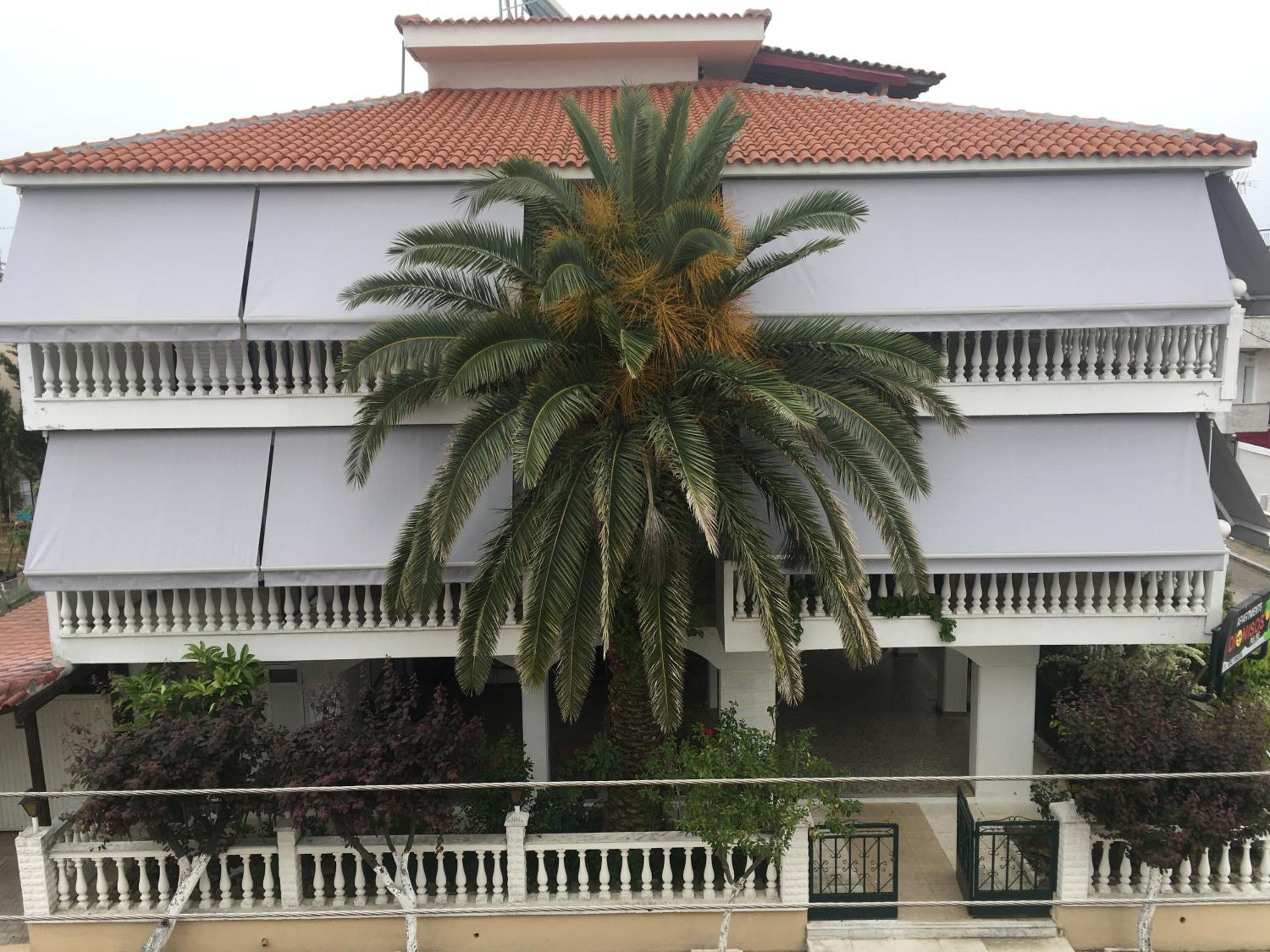 Dionisos Palms Apartments