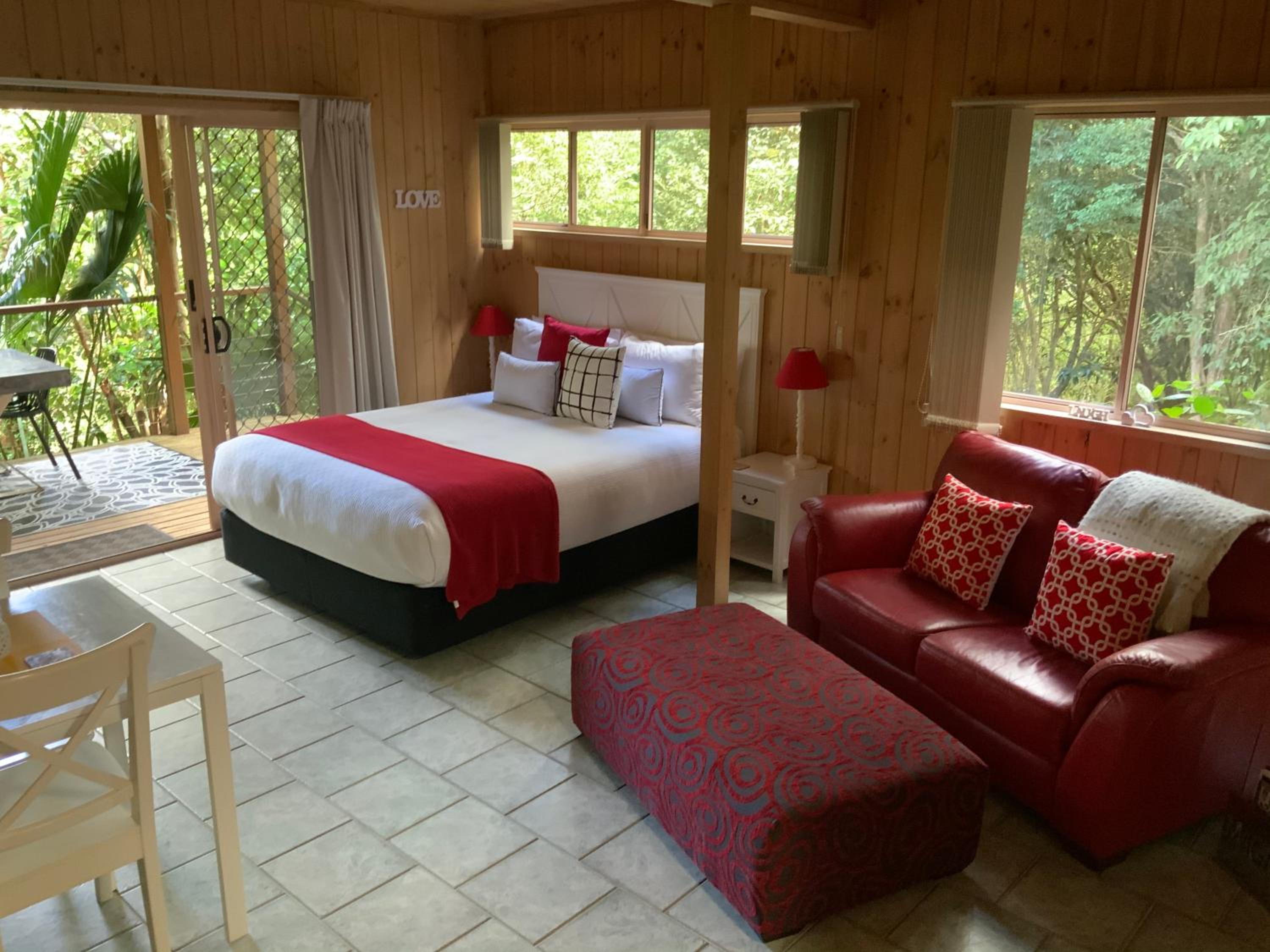 Belle's at Montville
