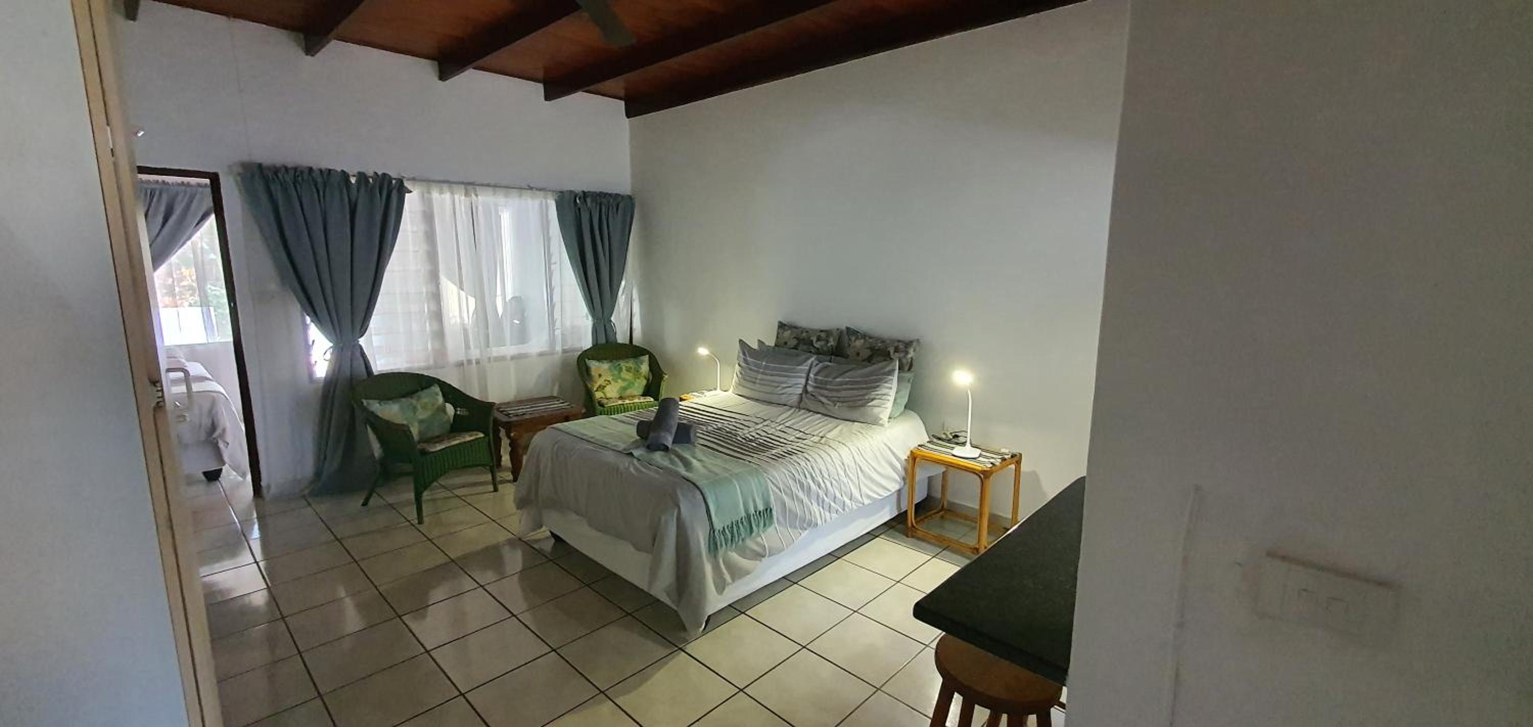 11 Manzini Chalets -Timone's Retreat view 2