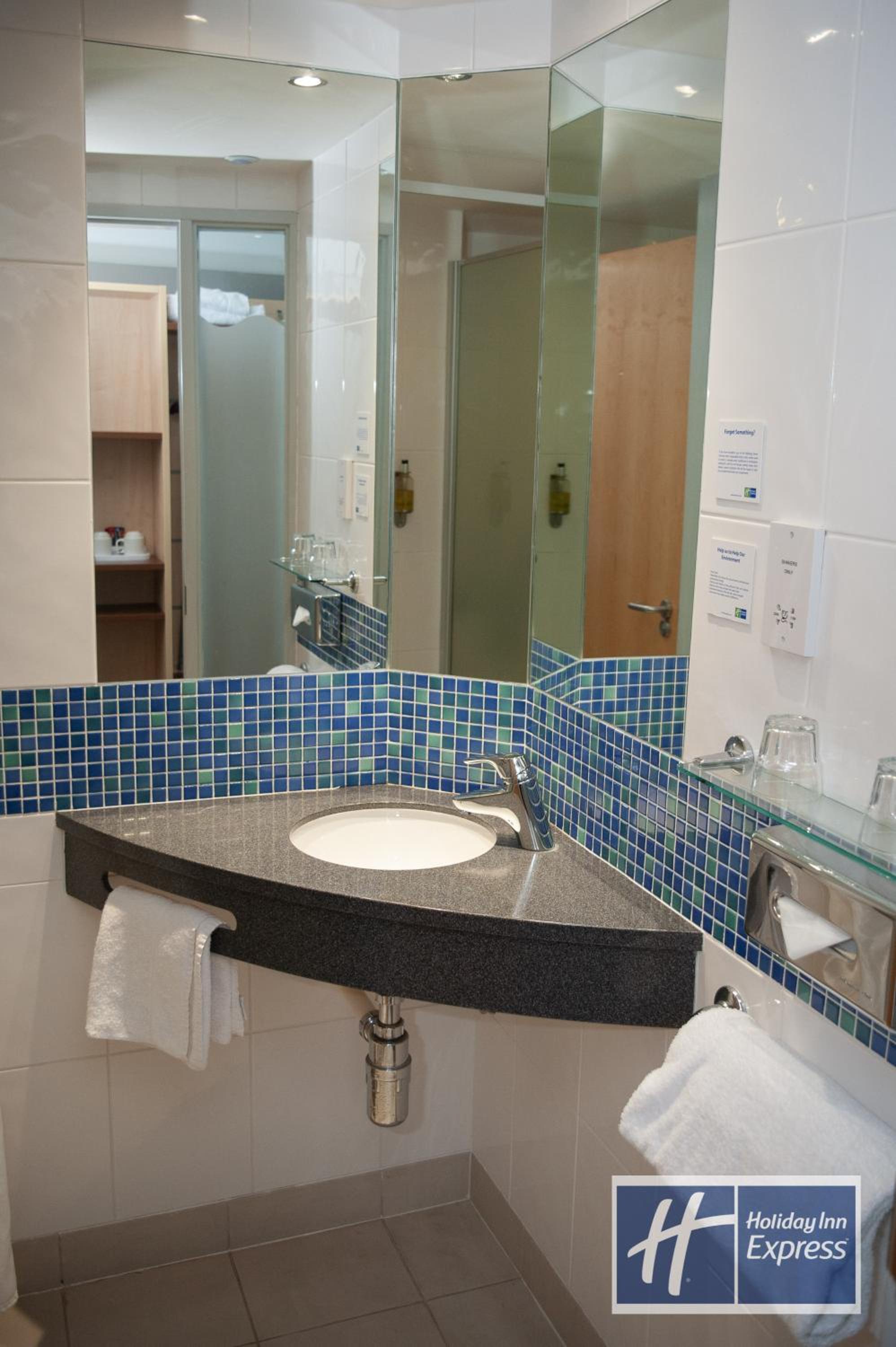 Folkestone Vacations - Holiday Inn Express Folkestone Channel Tunnel, an IHG Hotel - Property Image 16