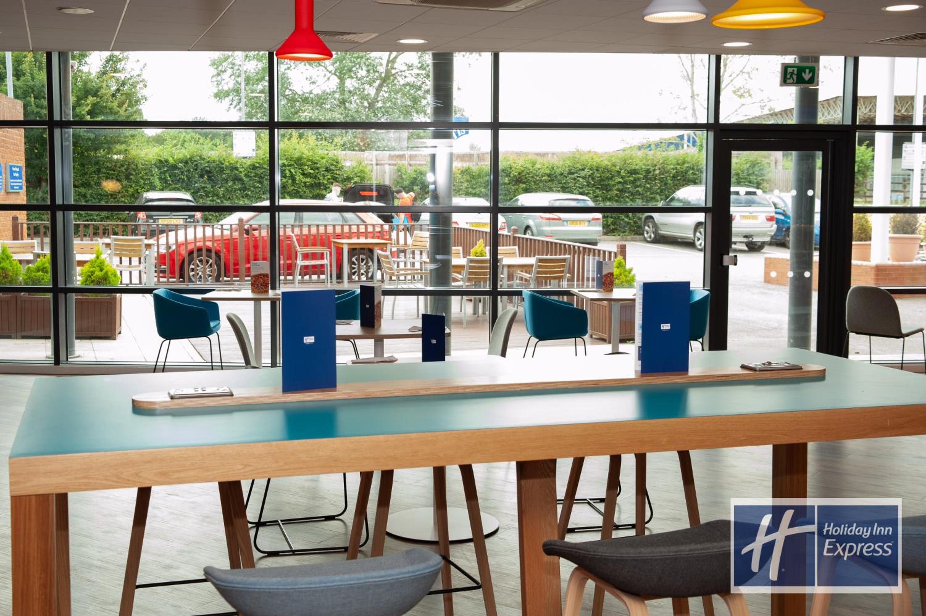 Folkestone Vacations - Holiday Inn Express Folkestone Channel Tunnel, an IHG Hotel - Property Image 2