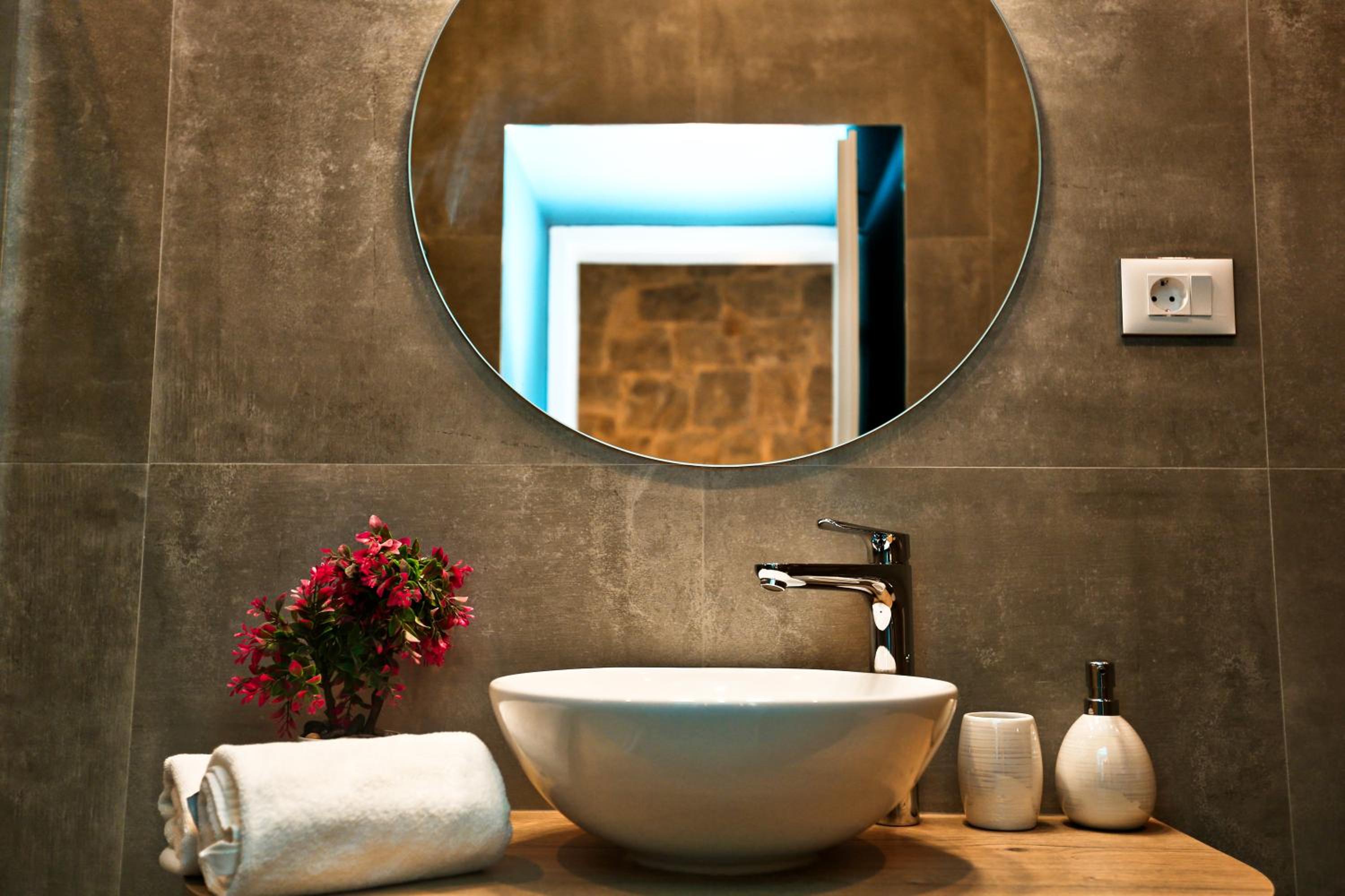 Riva Luxury Rooms photo 53 of 87